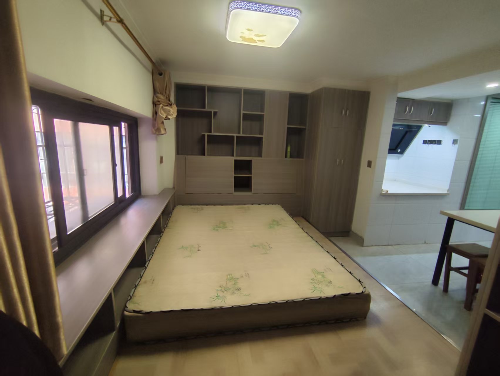 唐人公寓 1室1厅1卫 26m²