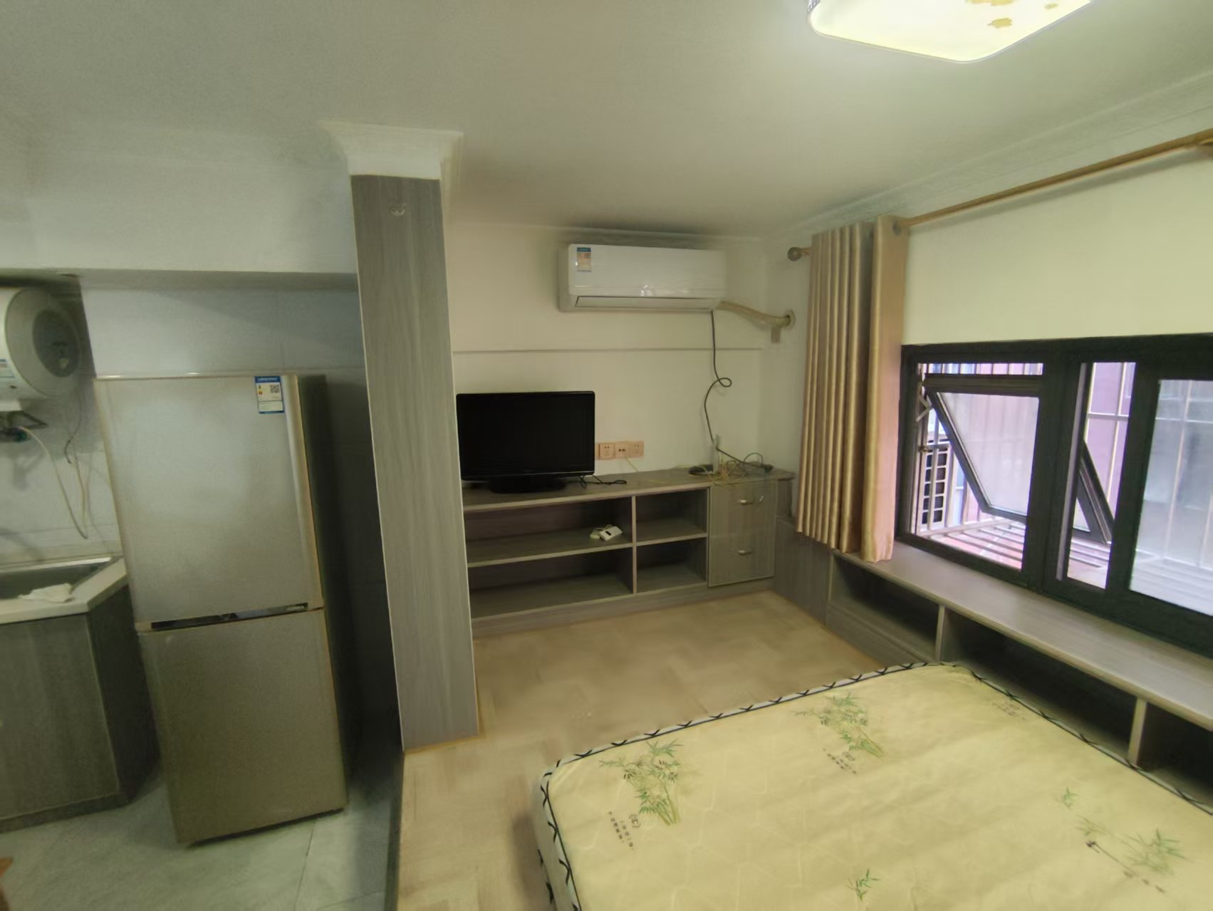 唐人公寓 1室1厅1卫 26m²
