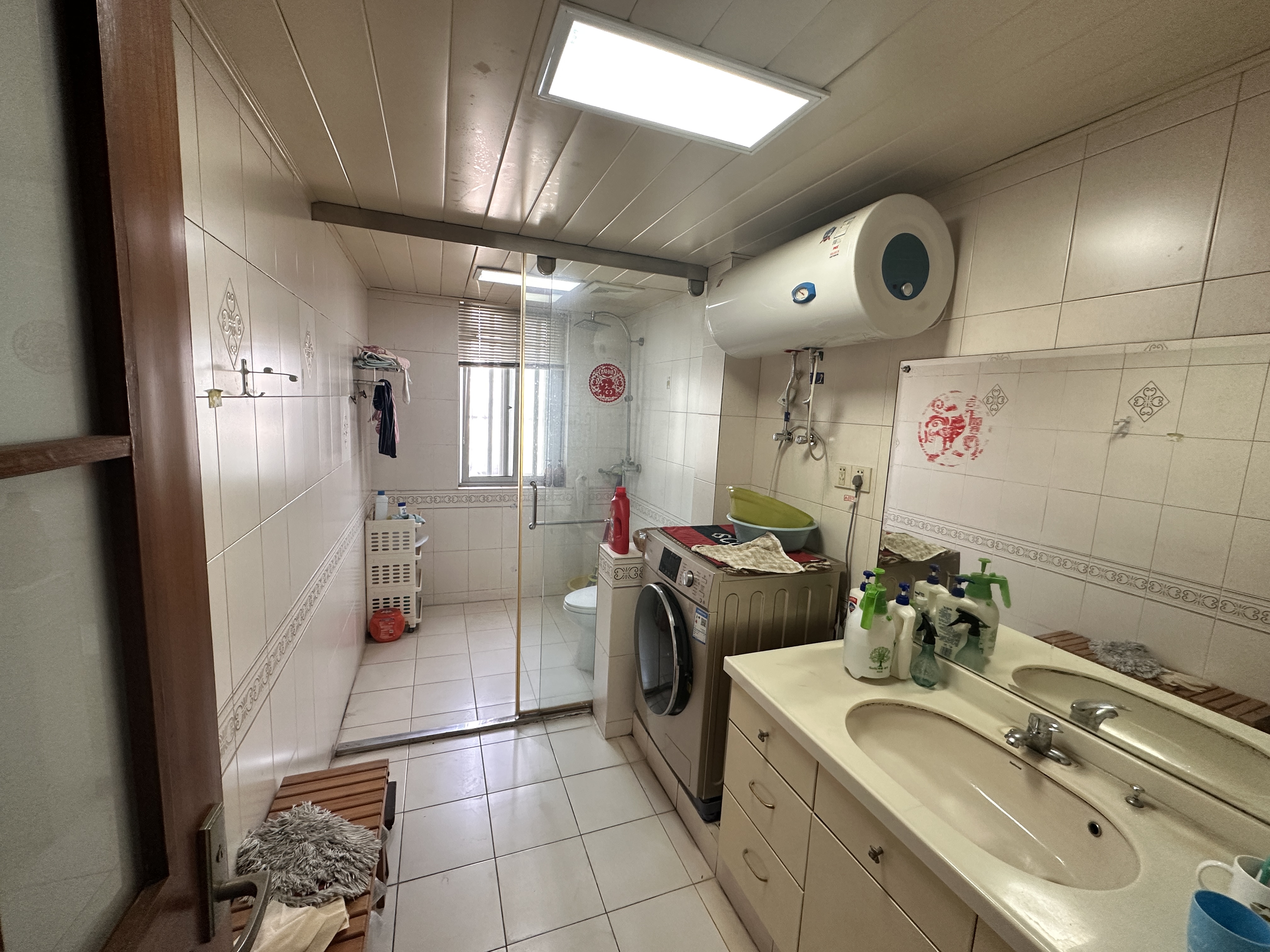 新海通花园 3室2厅2卫 150m²