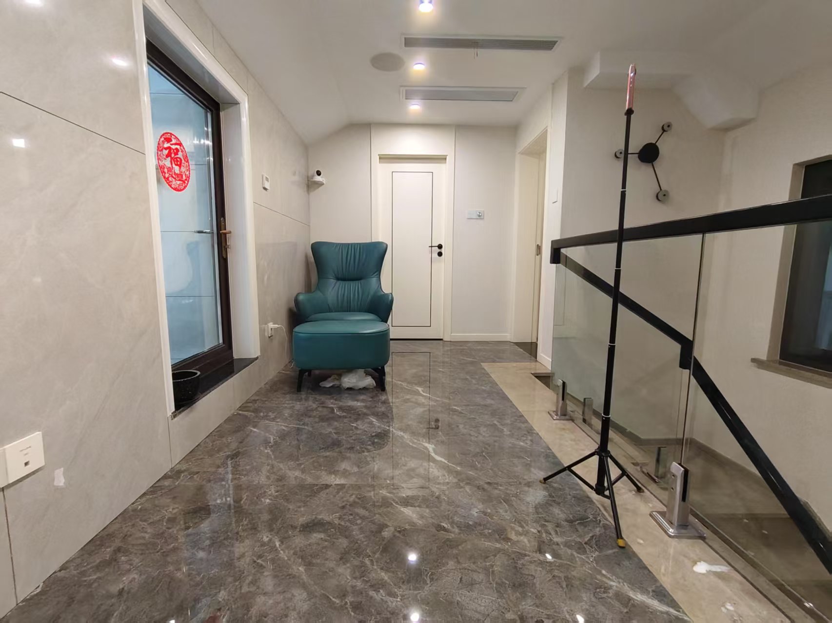 都市华城 4室2厅3卫 206.32m&sup2;