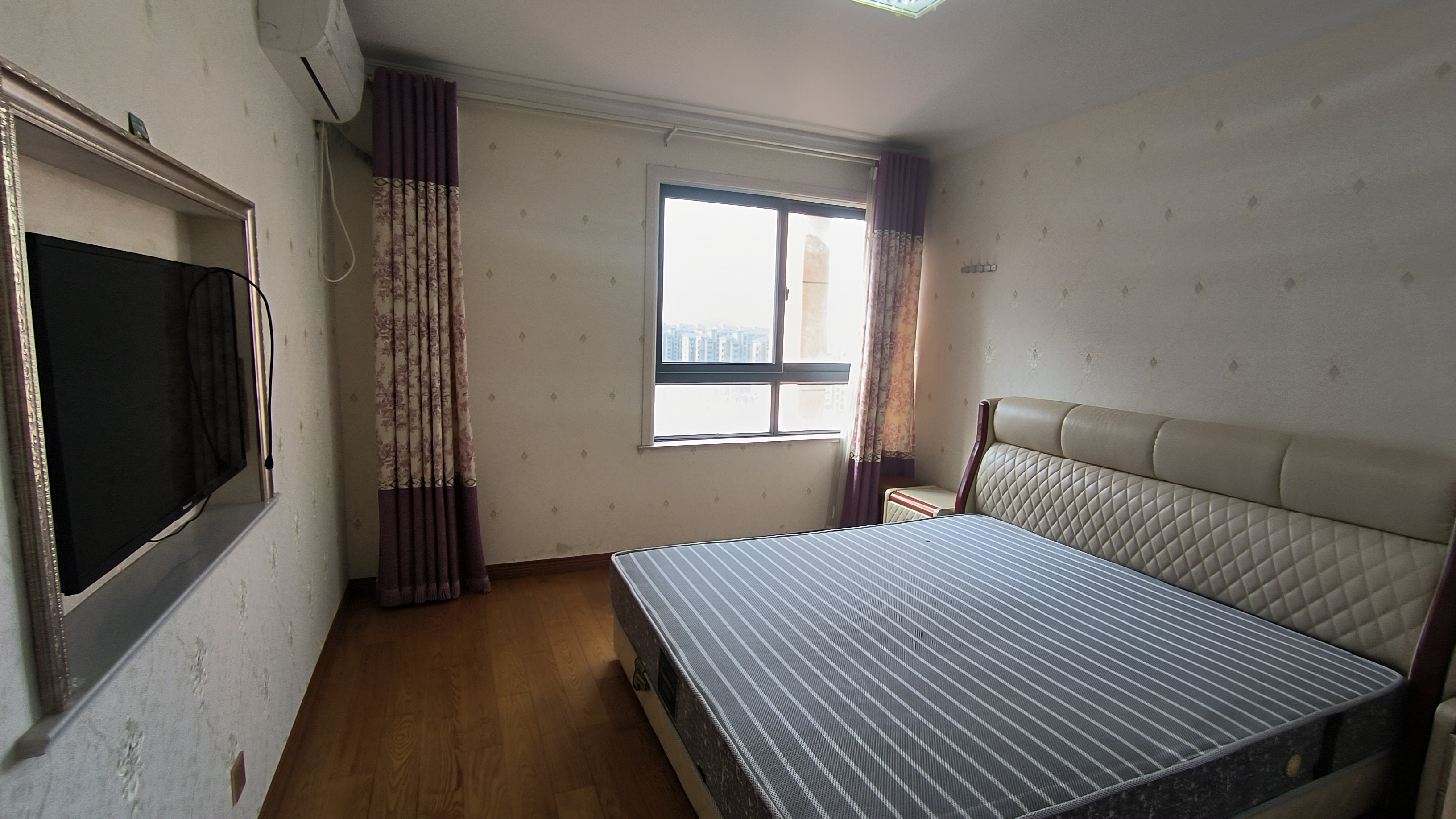 炜赋花苑 2室2厅1卫 91.36m&sup2;