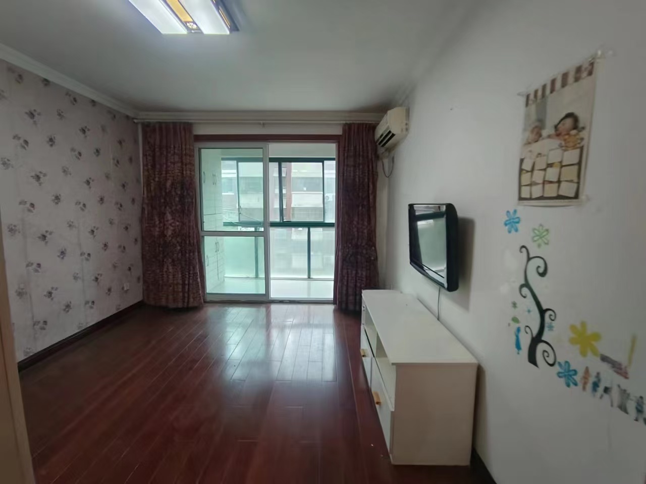 长航地中海花园 3室2厅1卫 123m&sup2;