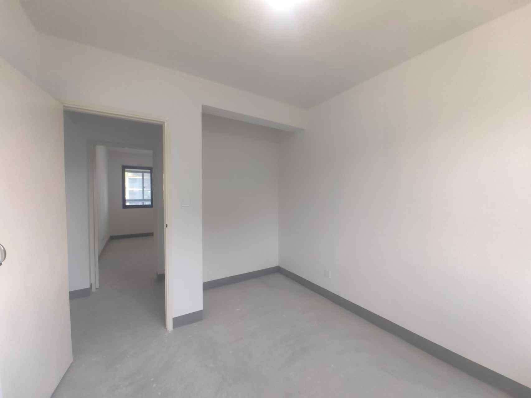 兴石花园 3室1厅1卫 114.26m²
