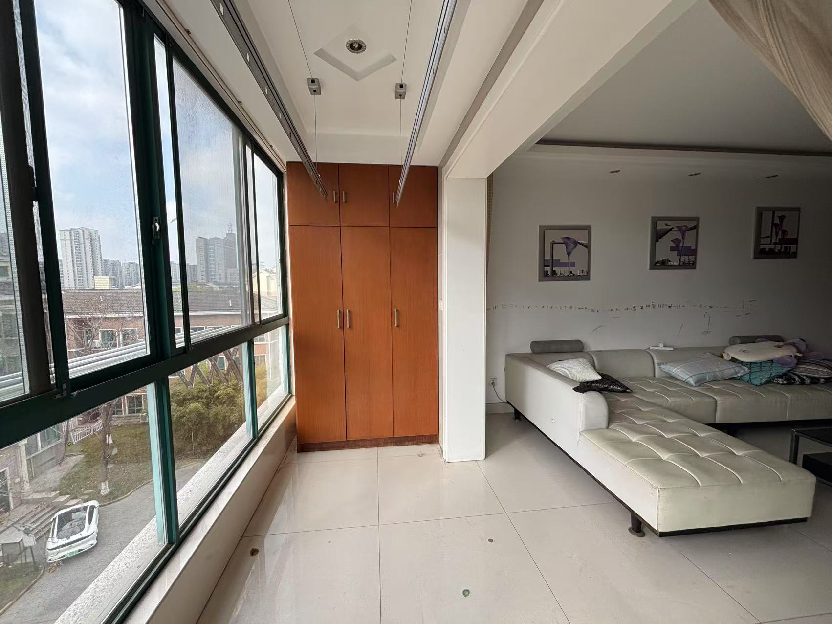 江海皇都私家花园 4室2厅2卫 146m&sup2;