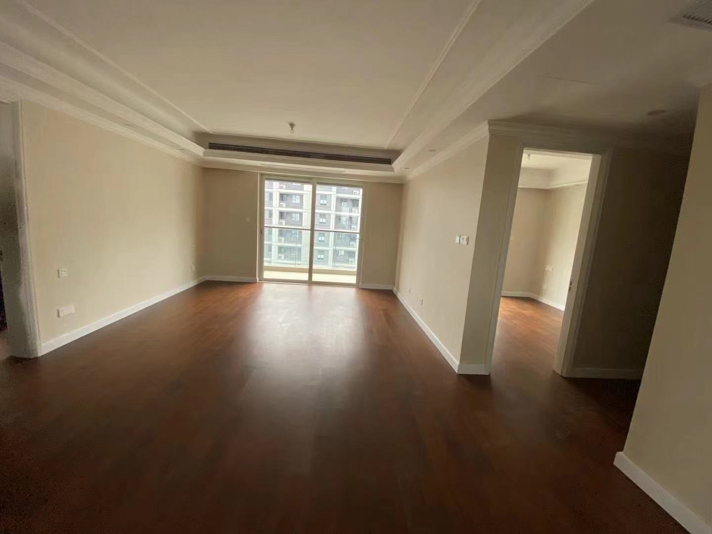 融创盛和九里桃源 3室2厅2卫 126.4m²