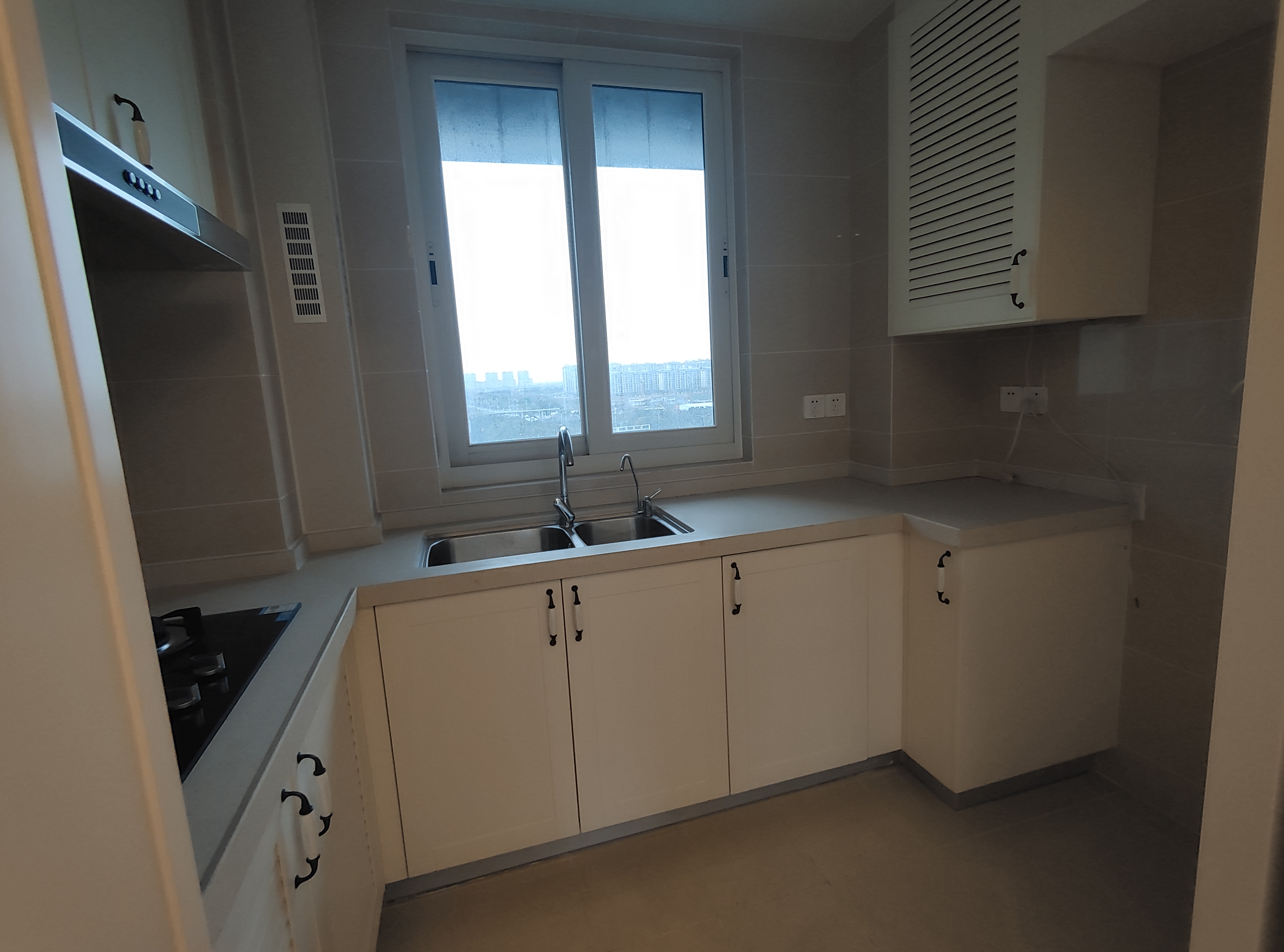 融创盛和九里桃源 3室2厅1卫 107.94m&sup2;