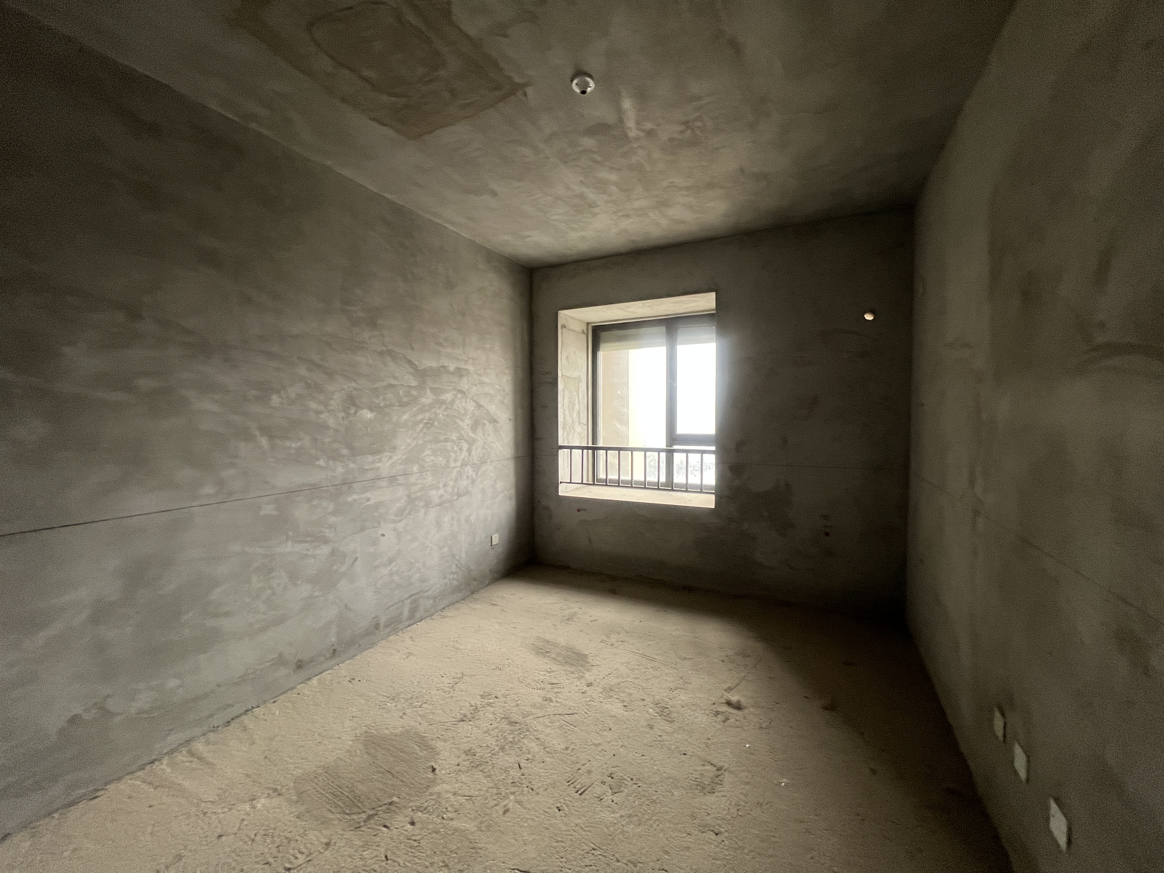 新瑞文化翡翠园 4室2厅2卫 175.11m²