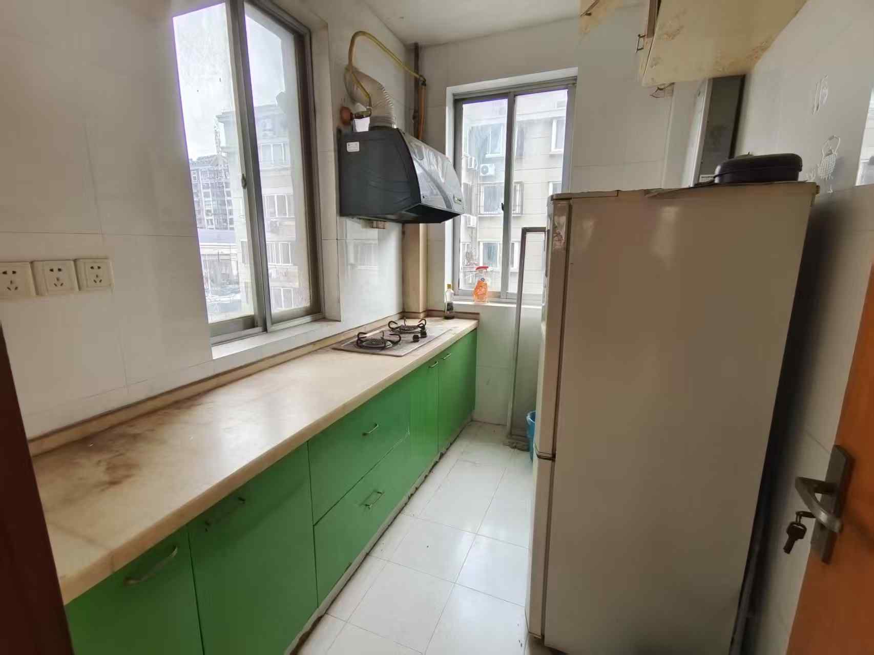 光明南村 2室1厅1卫 76m&sup2;