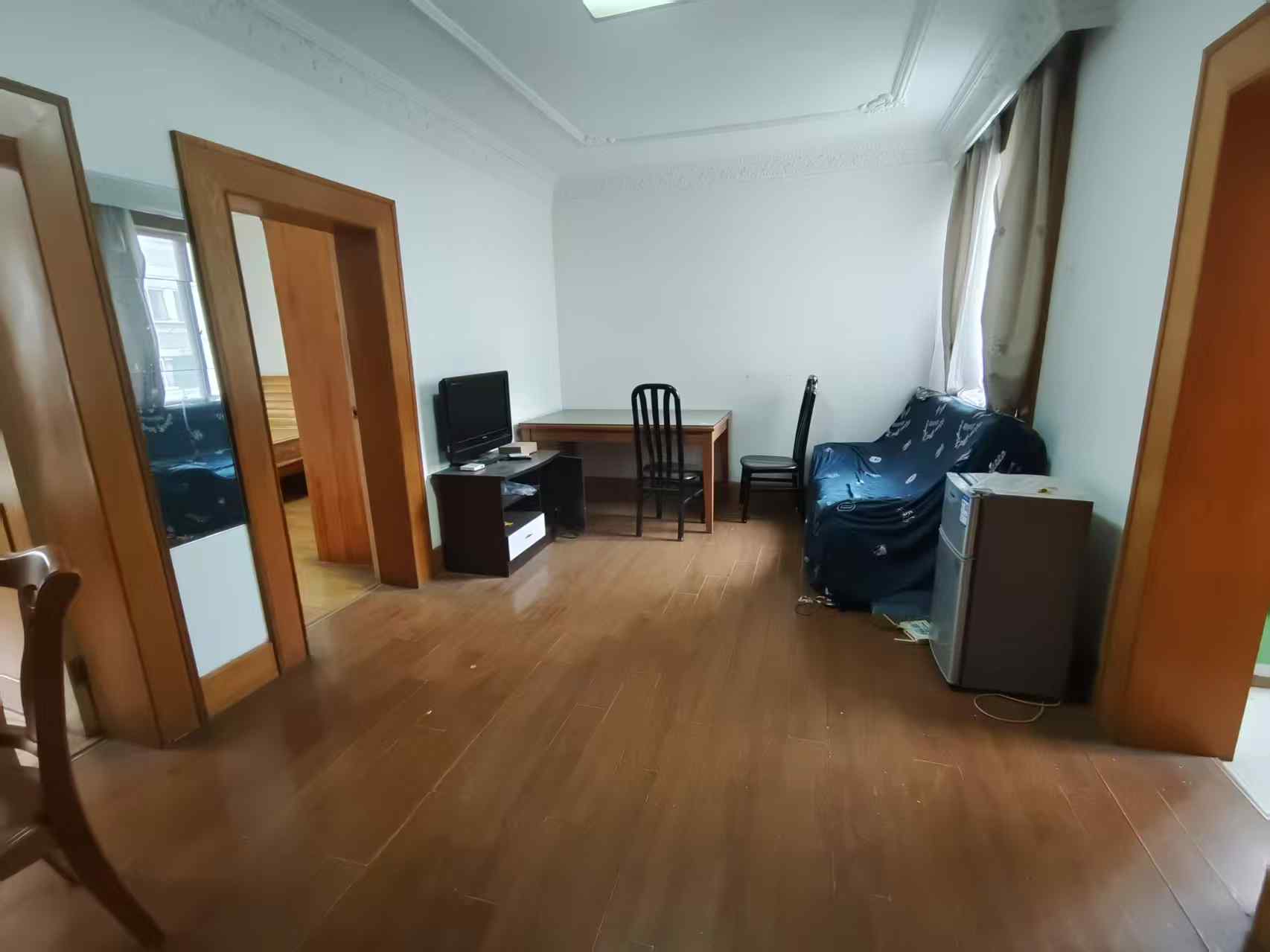 光明南村 2室1厅1卫 76m²