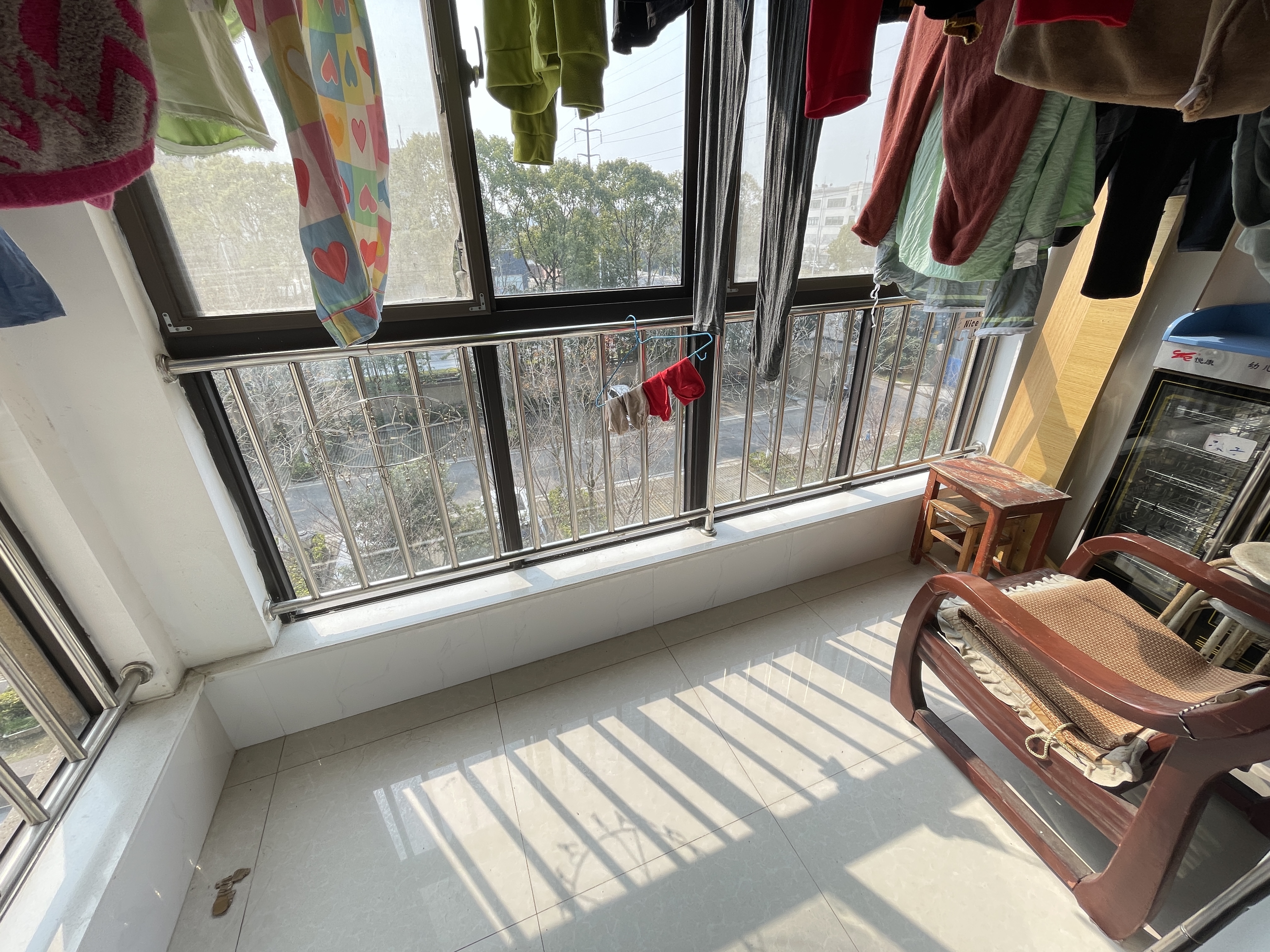 海港新村 3室1厅1卫 75.05m&sup2;