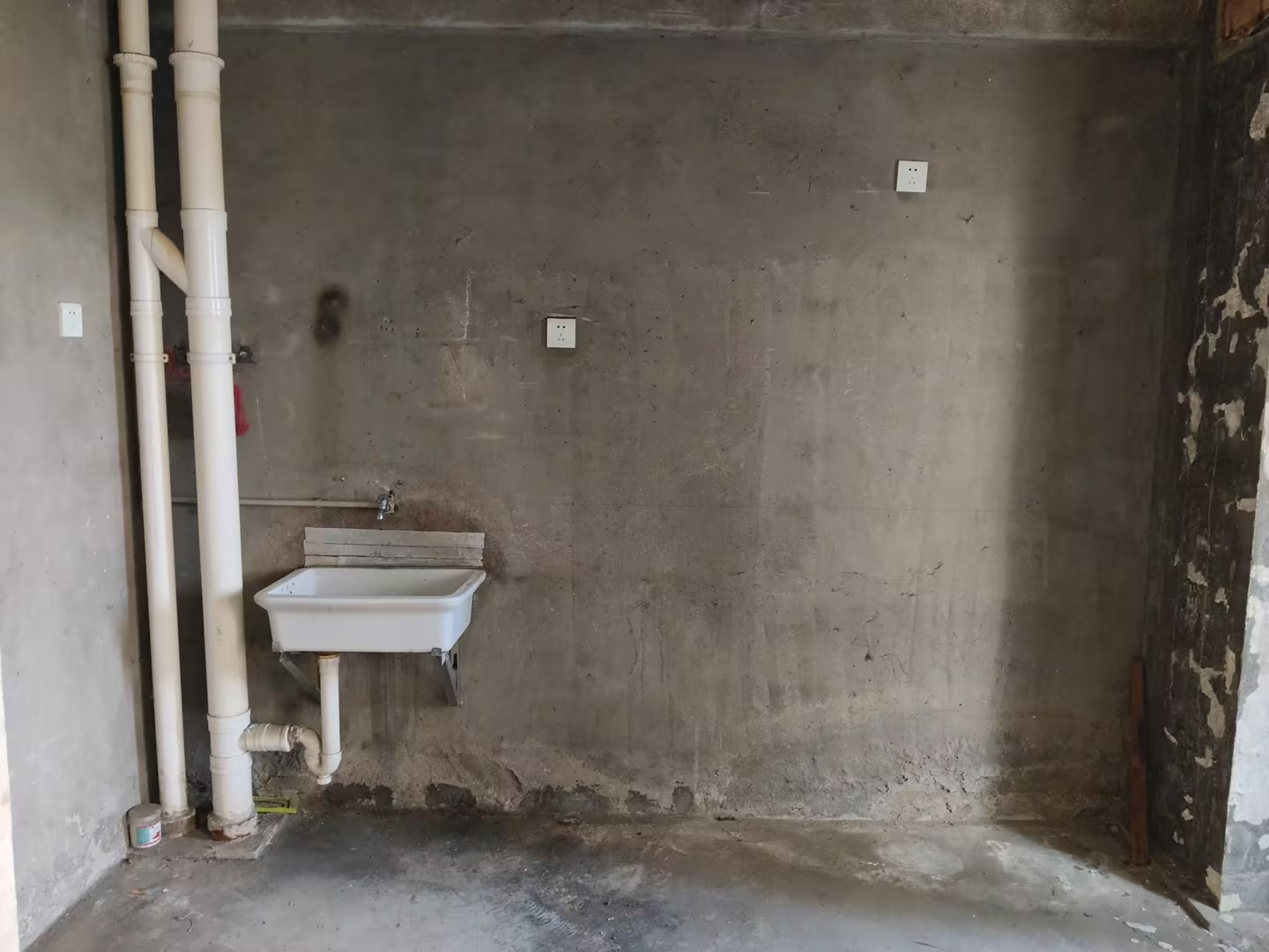 和盛林荫水岸 3室2厅1卫 127m&sup2;