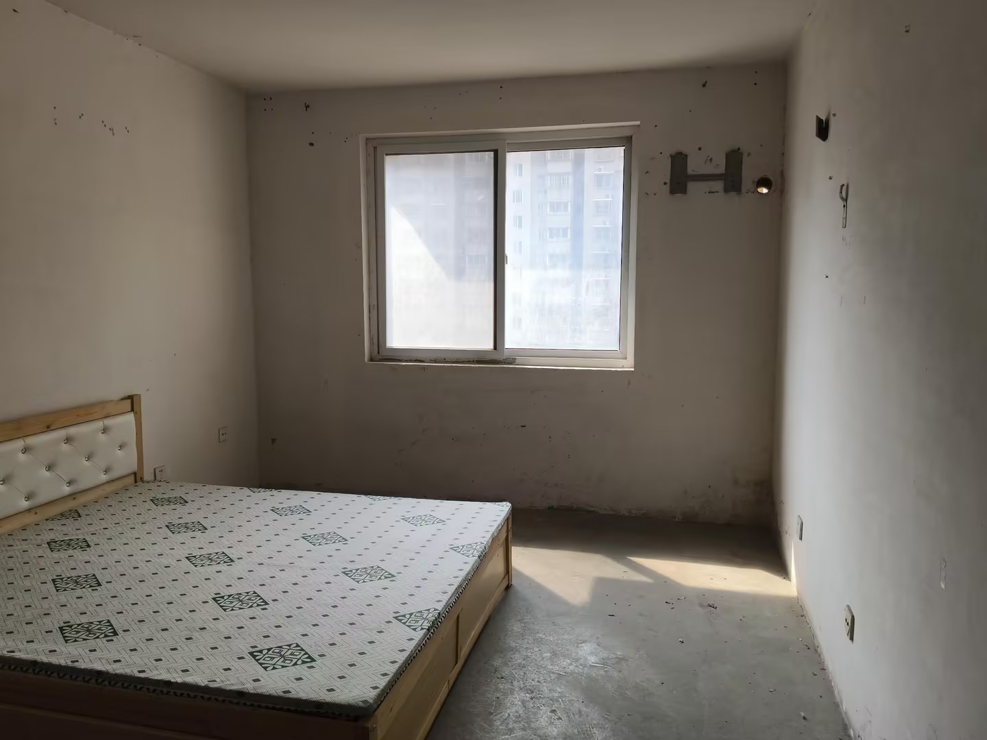 和盛林荫水岸 3室2厅1卫 127m&sup2;