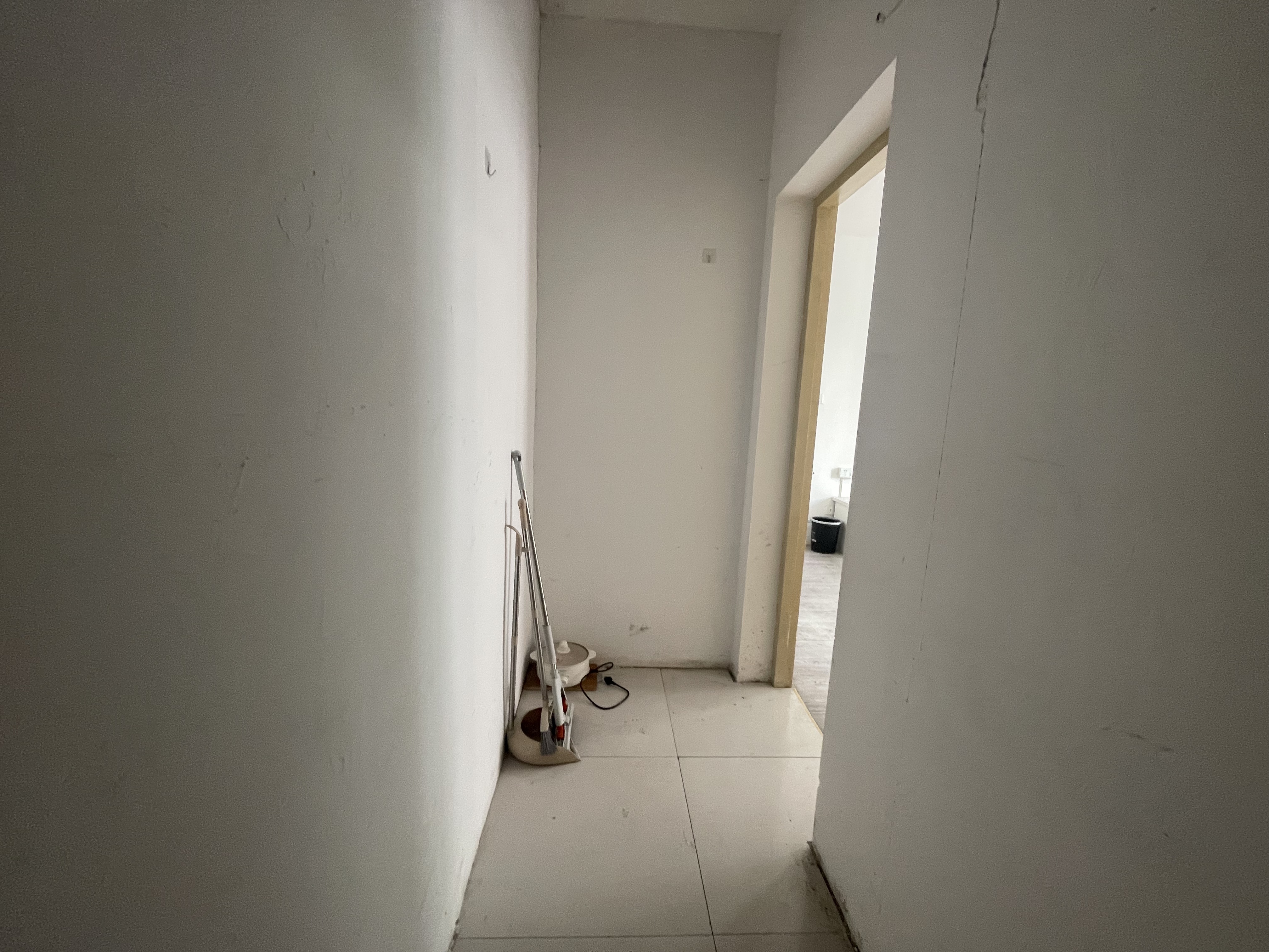 永怡东苑 1室1厅1卫 56m²