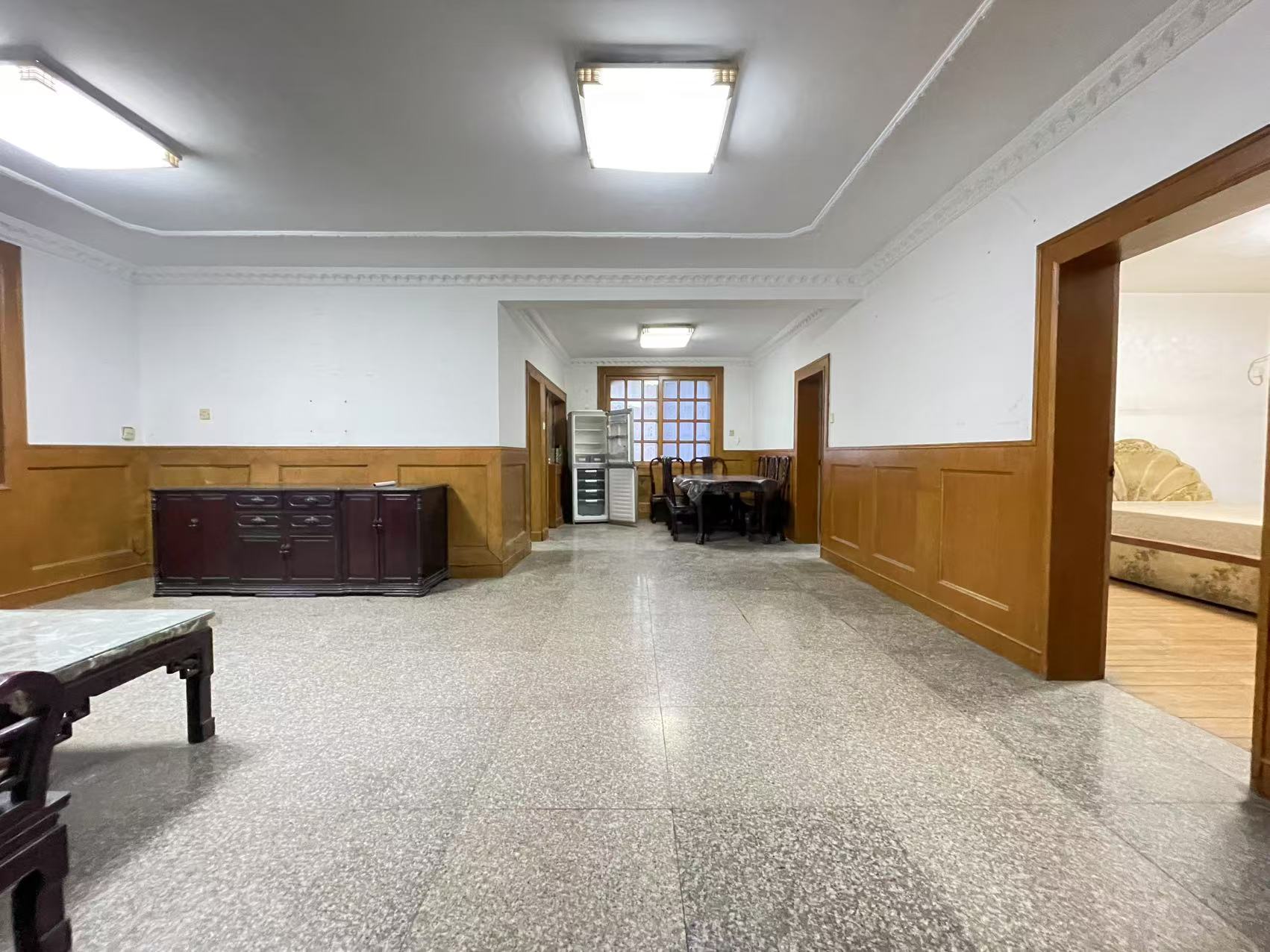 濠西园 3室2厅1卫 123.80m&sup2;