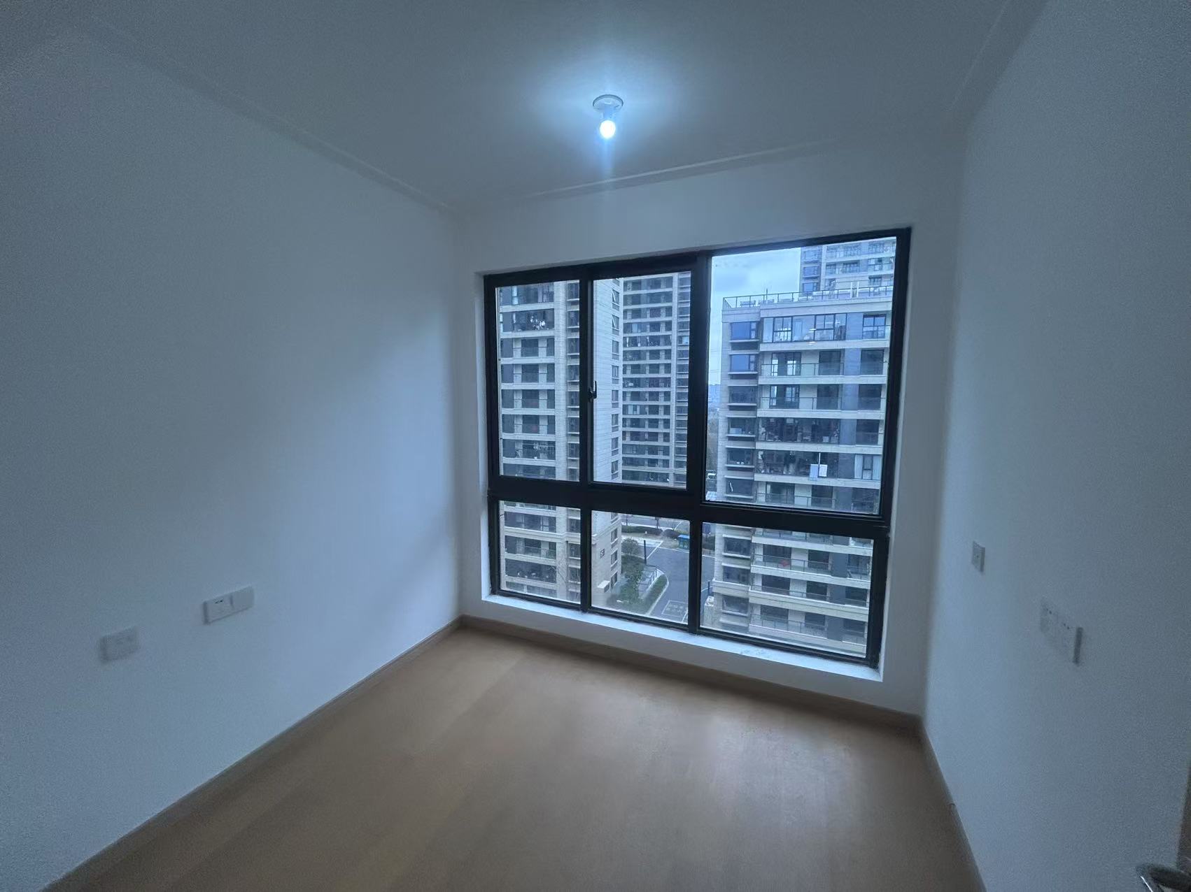 时光漫城 3室2厅2卫 112.81m&sup2;