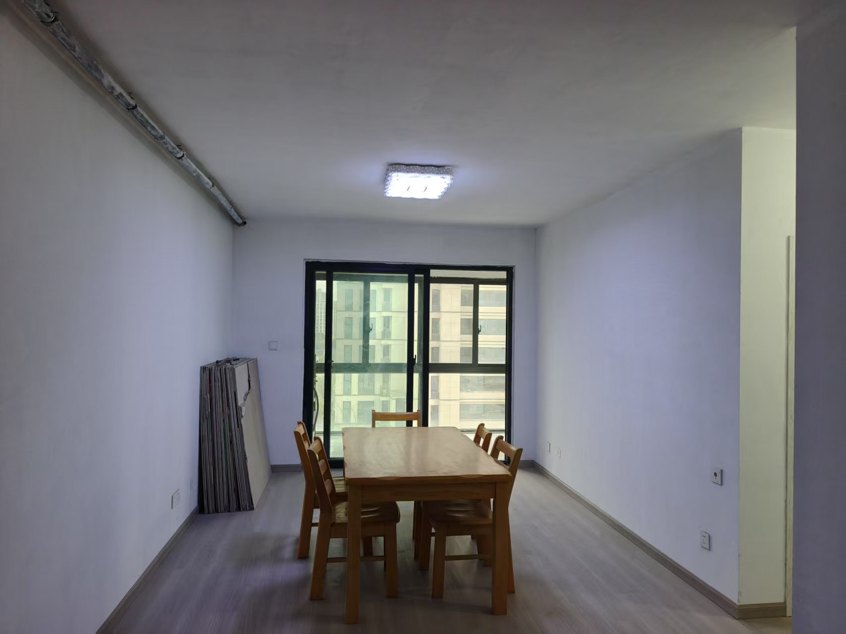 华悦铭苑 3室1厅1卫 97m²