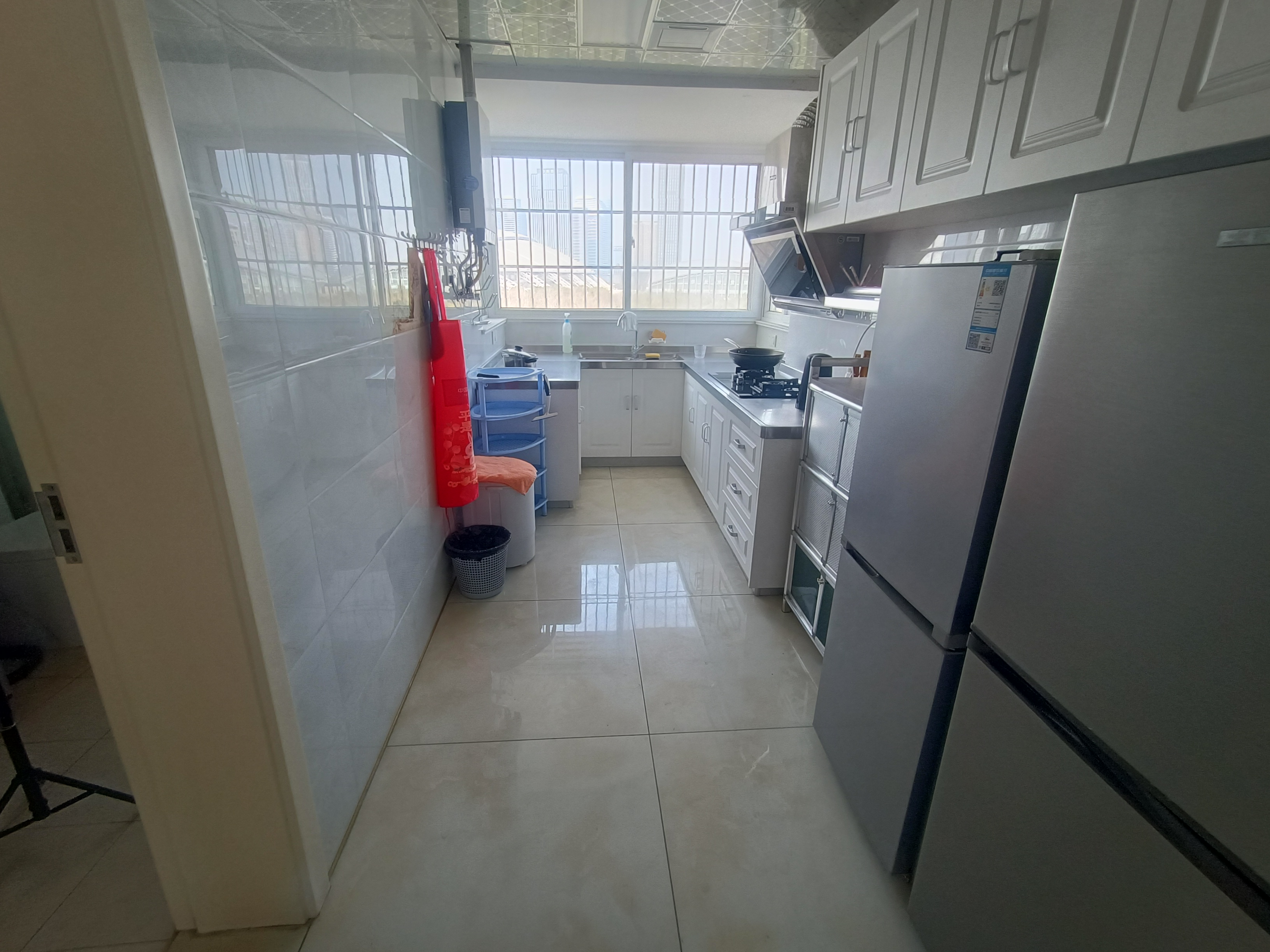 五山新苑 3室2厅2卫 77.83m²
