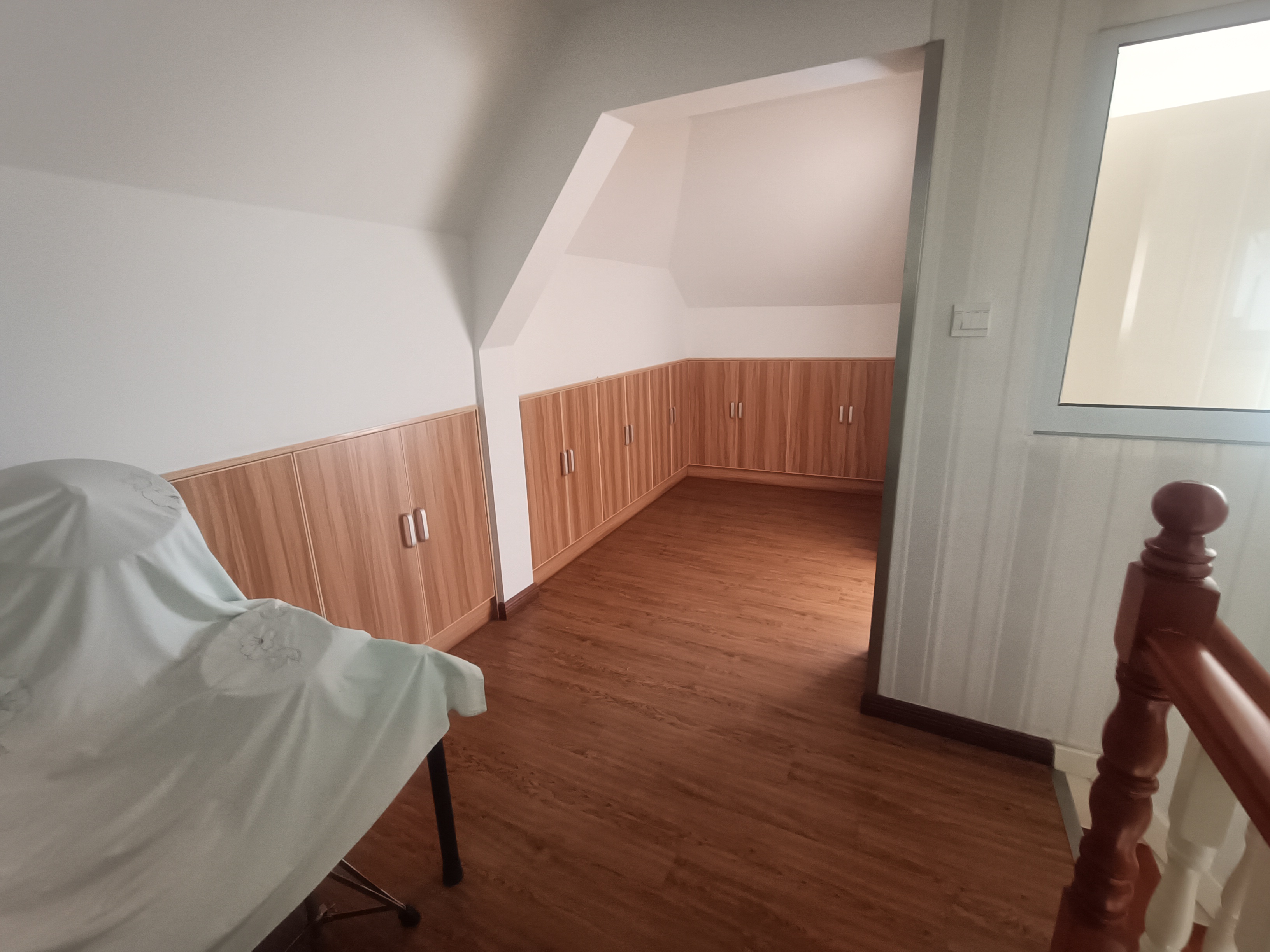 五山新苑 3室2厅2卫 77.83m²