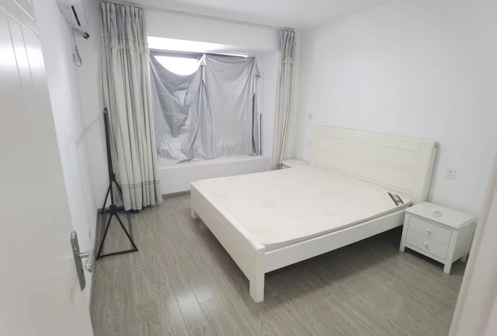 保利香槟国际 3室2厅1卫 123.00m²