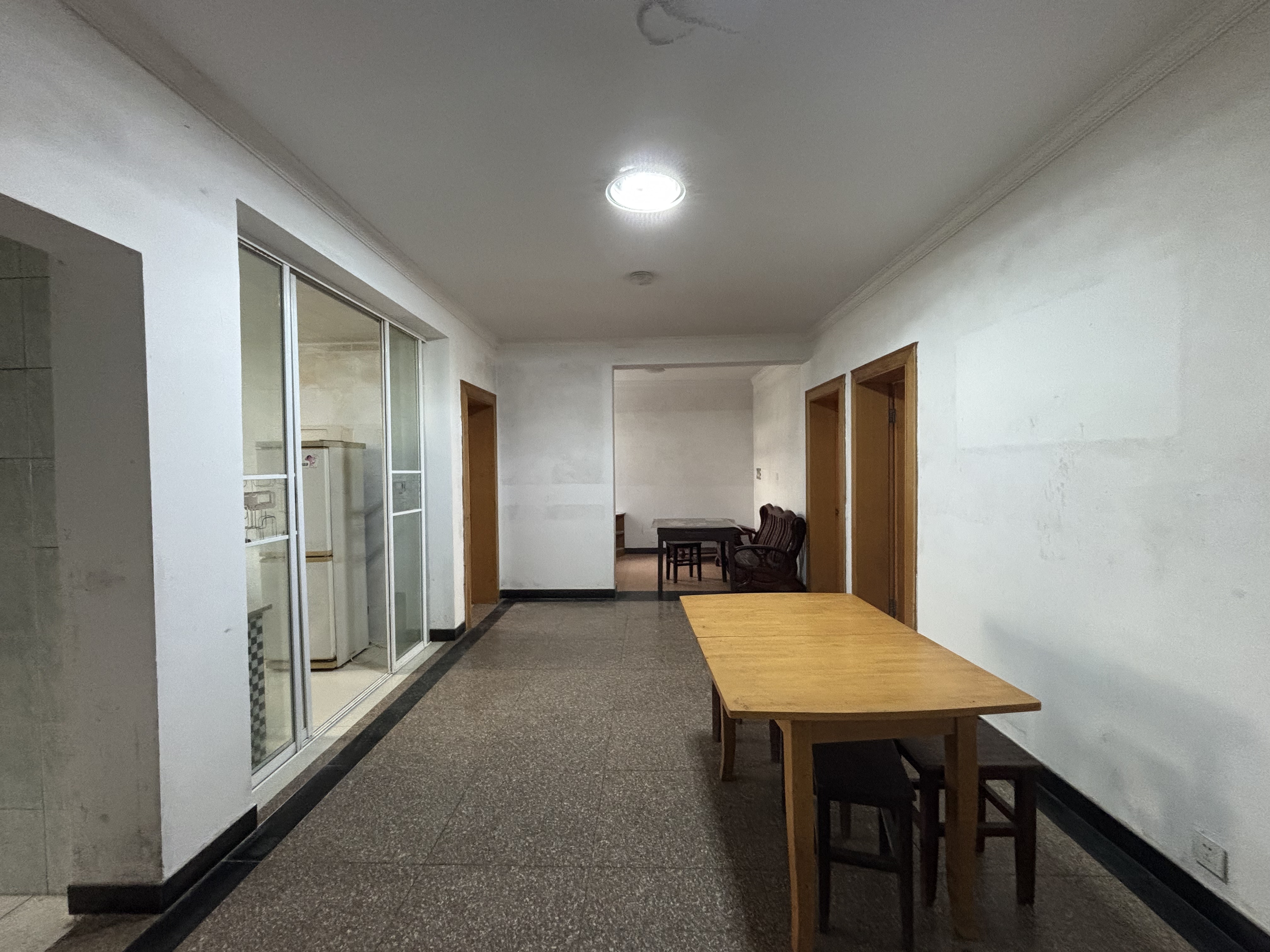 金和小区 3室2厅1卫 123m&sup2;