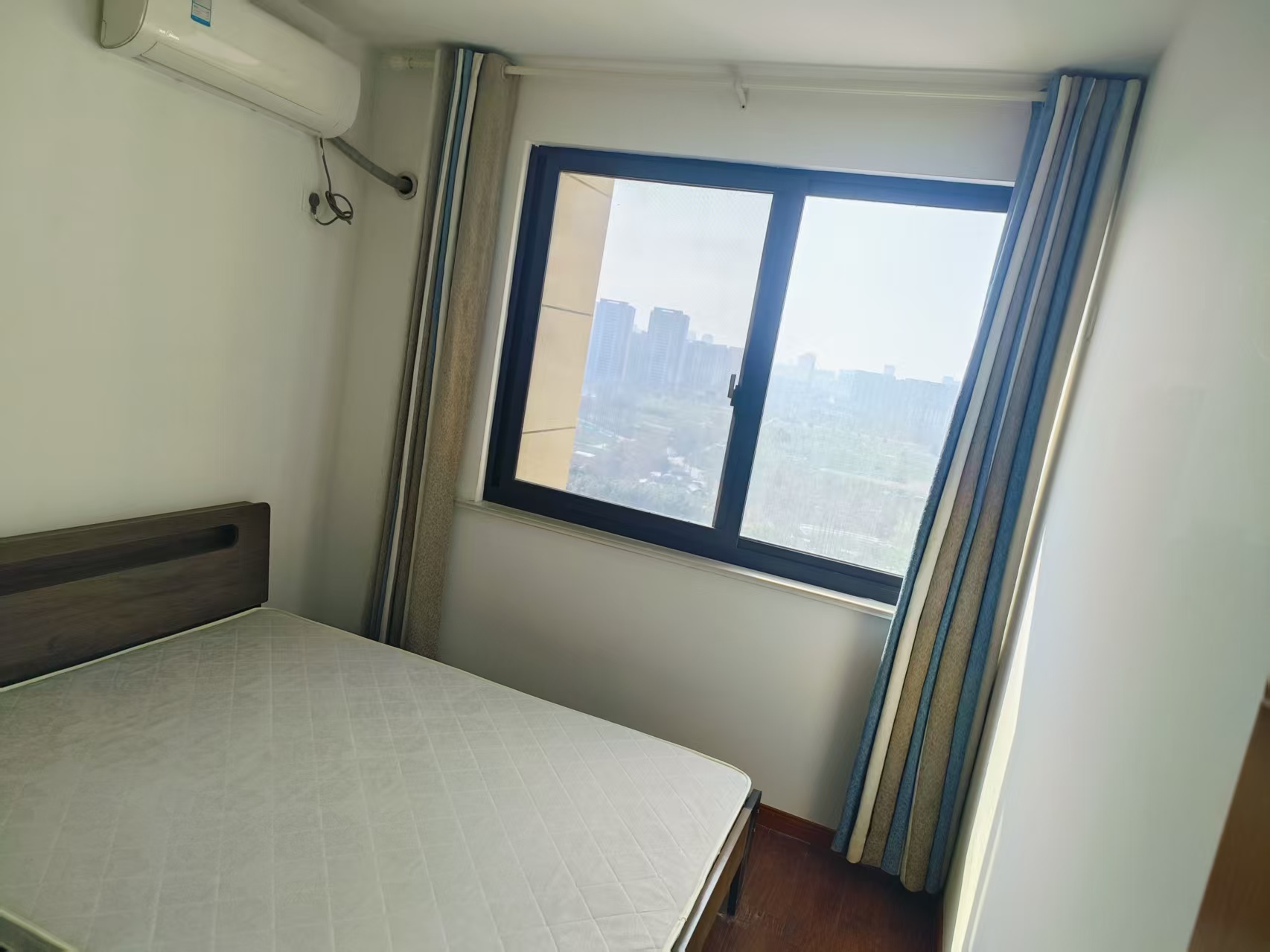 新城香溢紫郡 3室2厅2卫 98m²