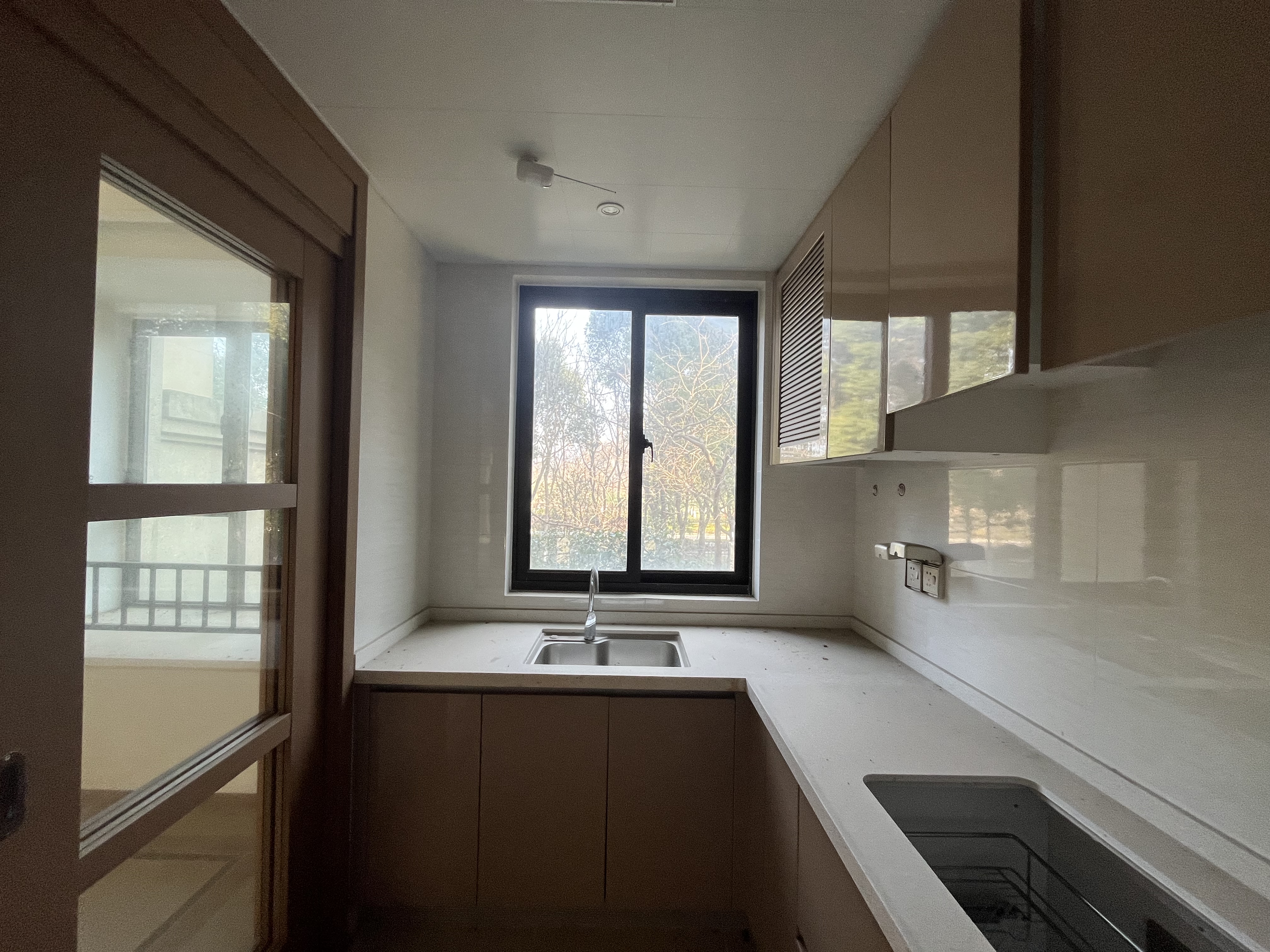 中南君悦府 3室2厅2卫 128m&sup2;