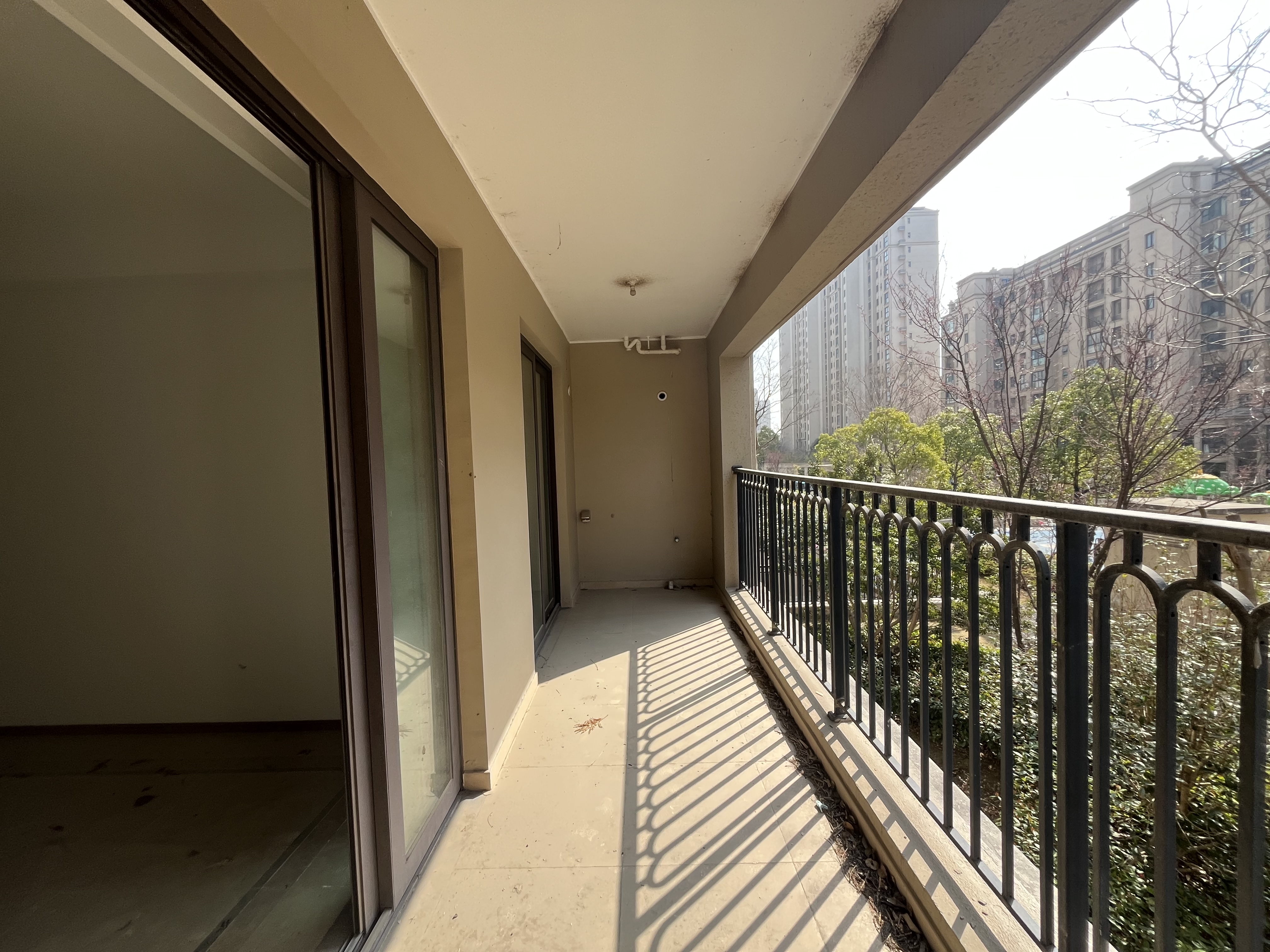中南君悦府 3室2厅2卫 128m&sup2;