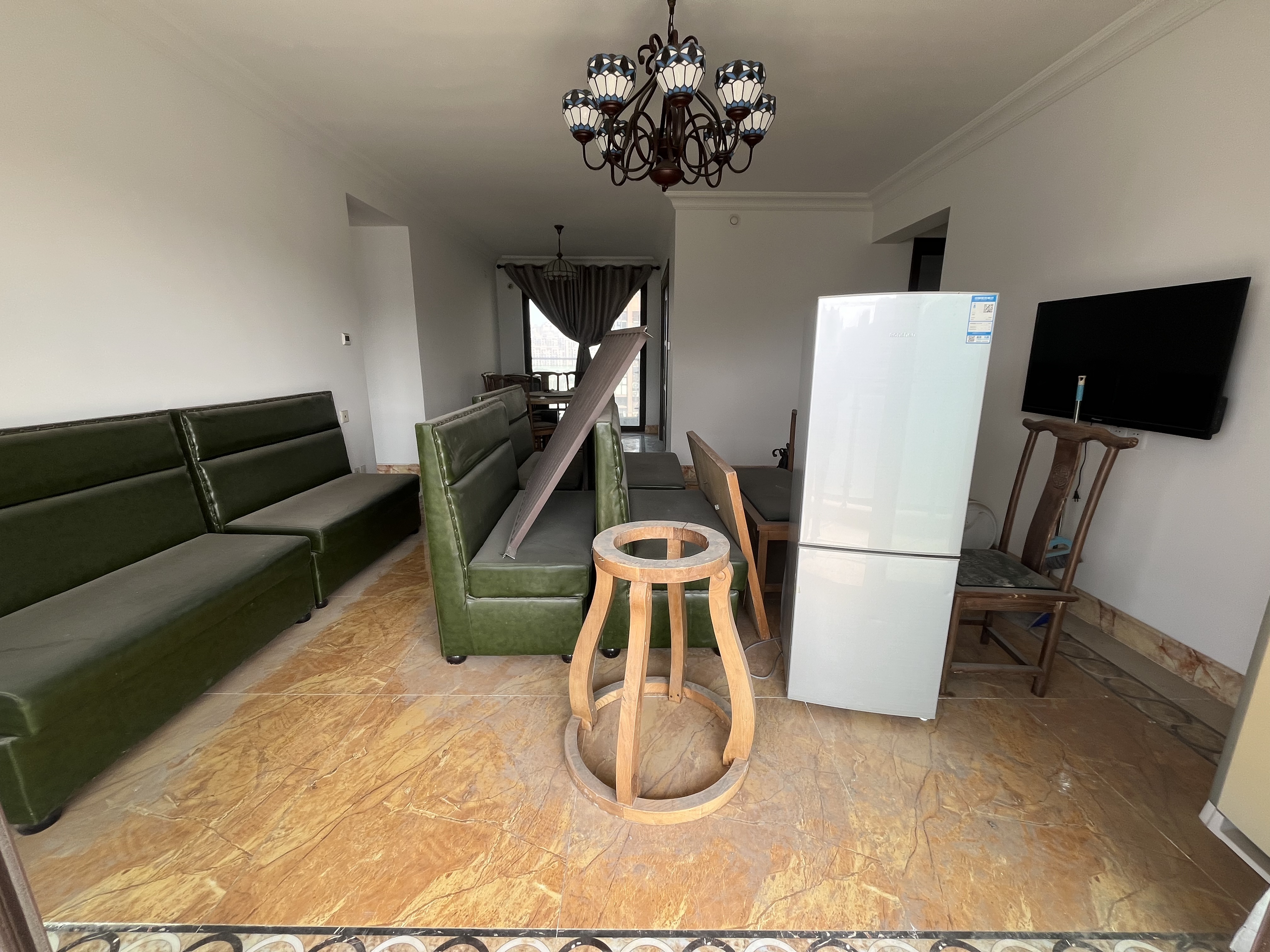 南通碧桂园翡翠华府 4室2厅2卫 143.00m²