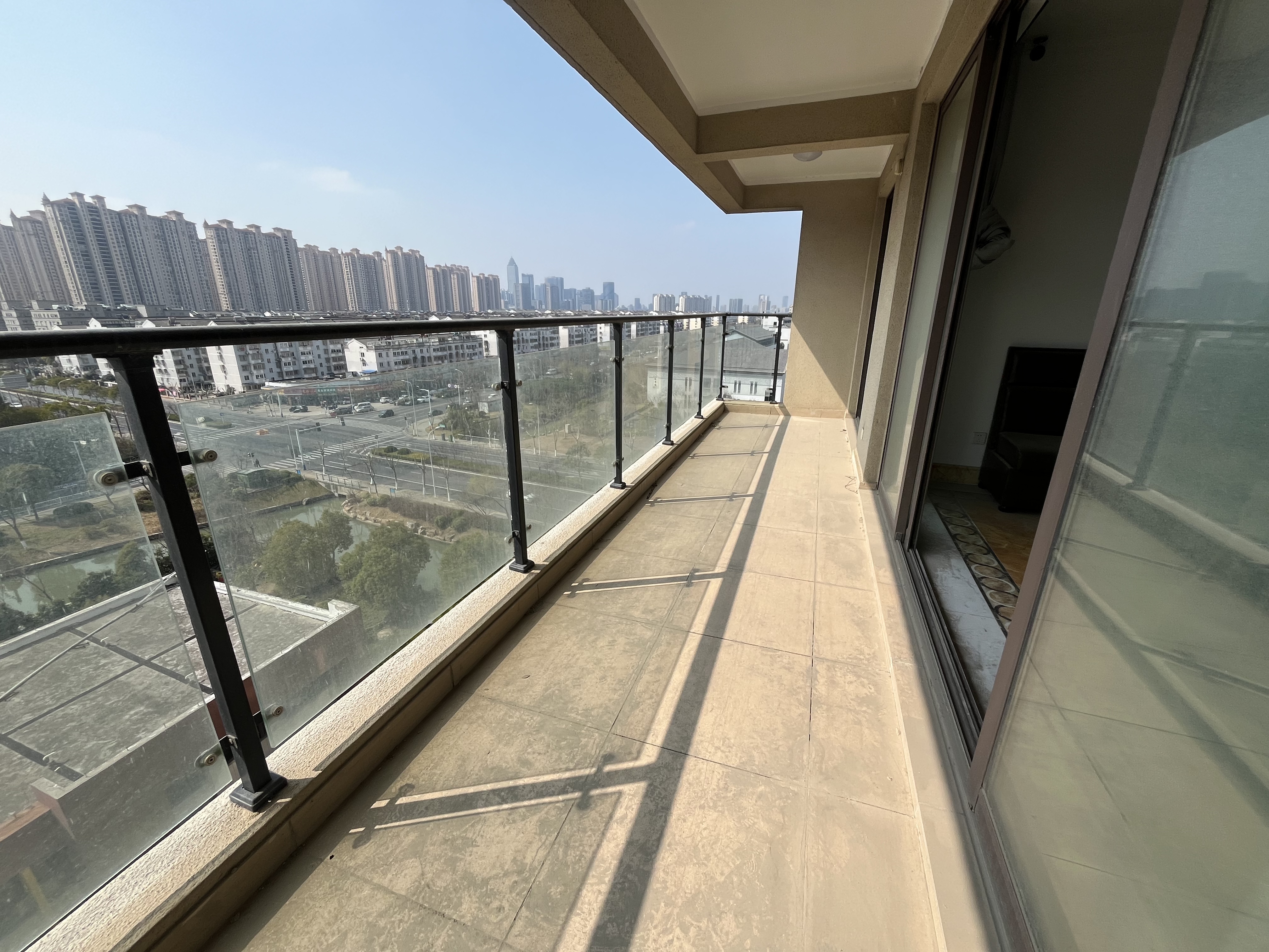 南通碧桂园翡翠华府 4室2厅2卫 143.00m&sup2;