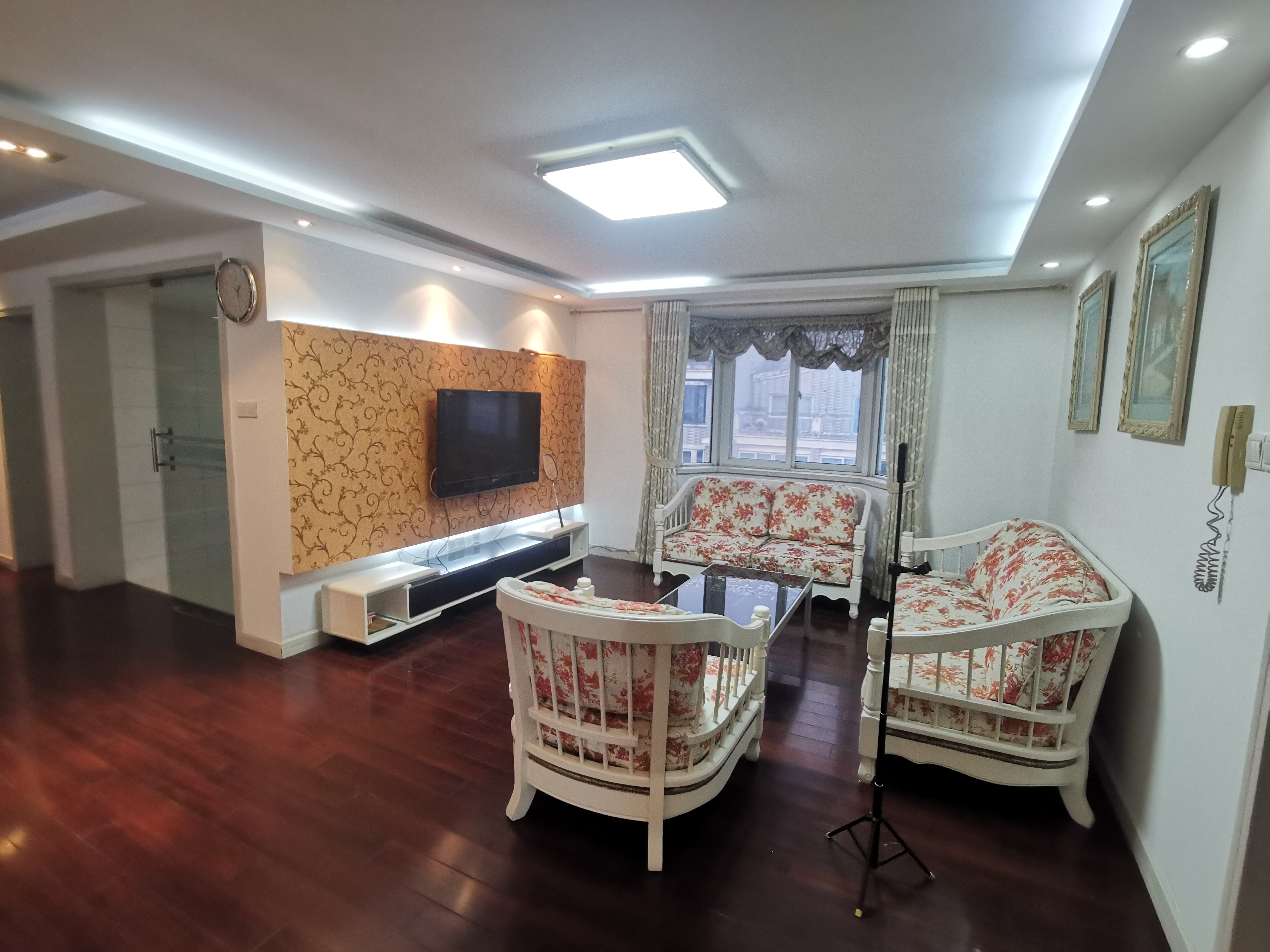 小石桥花苑 5室3厅2卫 183.84m&sup2;