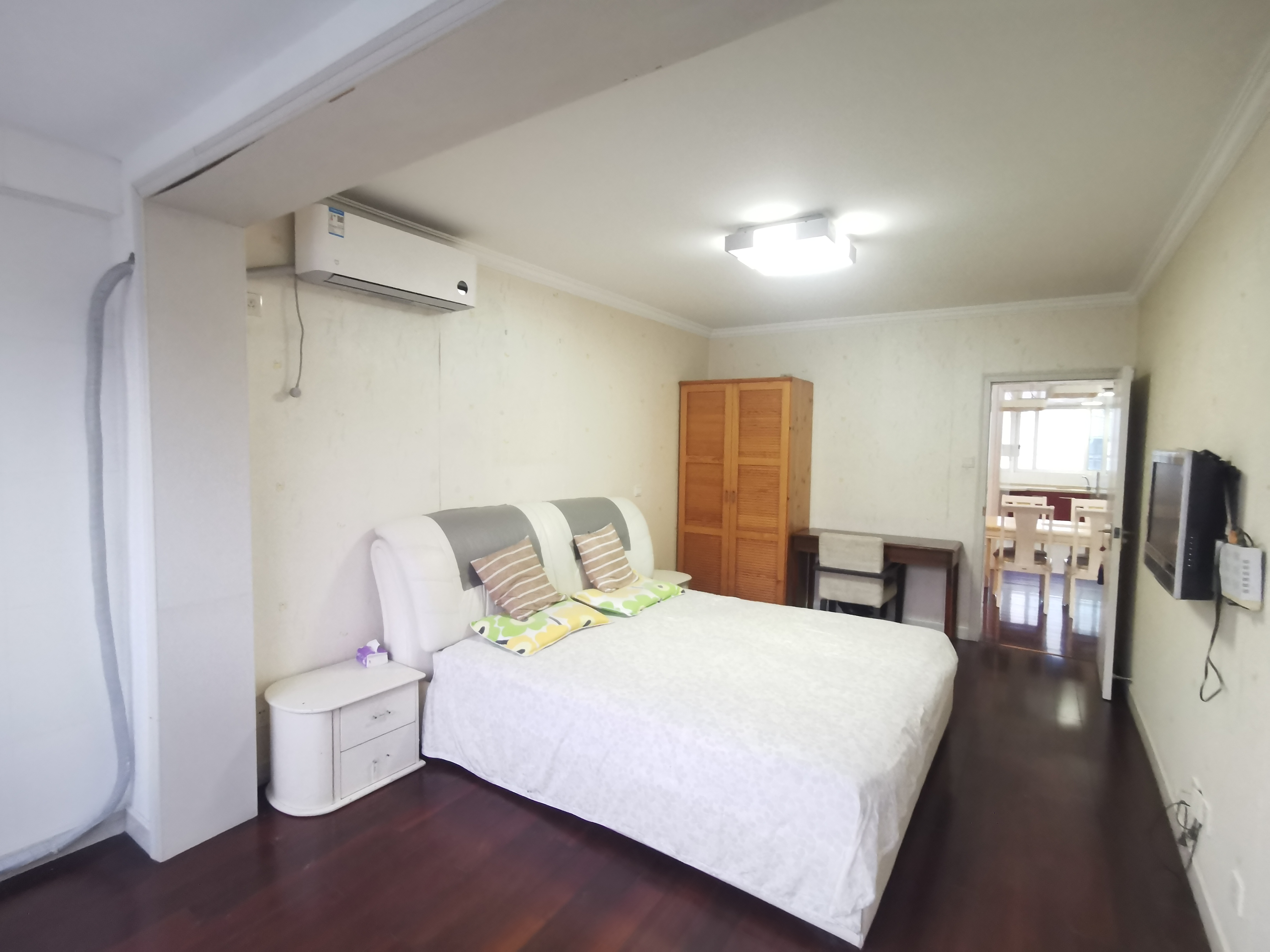 小石桥花苑 5室3厅2卫 183.84m&sup2;