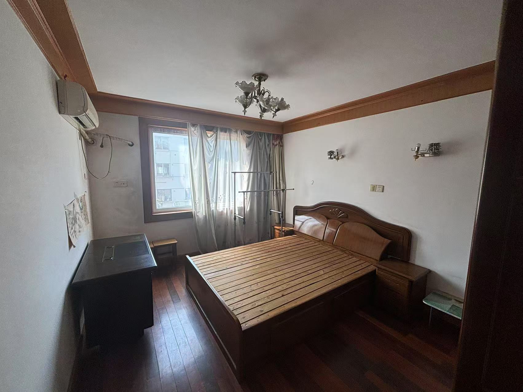 学田北苑 3室1厅1卫 126.00m&sup2;