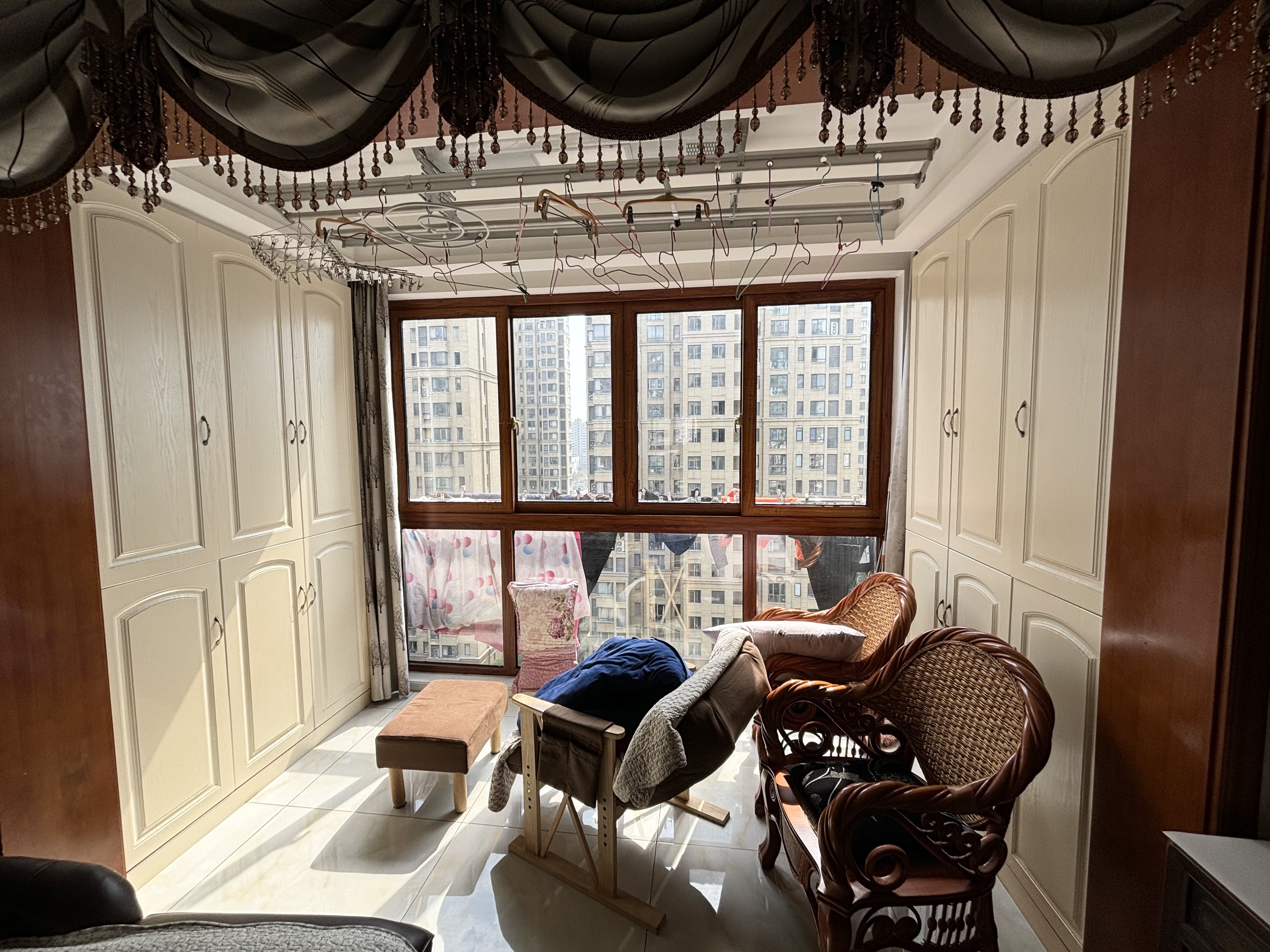 吴中豪景华庭 4室2厅3卫 180.27m&sup2;