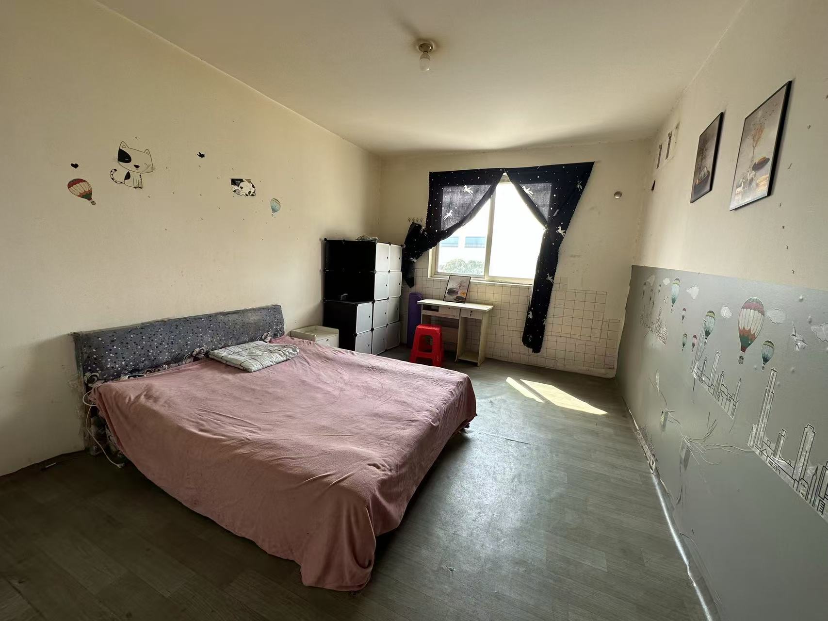 虹桥新苑 3室1厅1卫 102.00m&sup2;