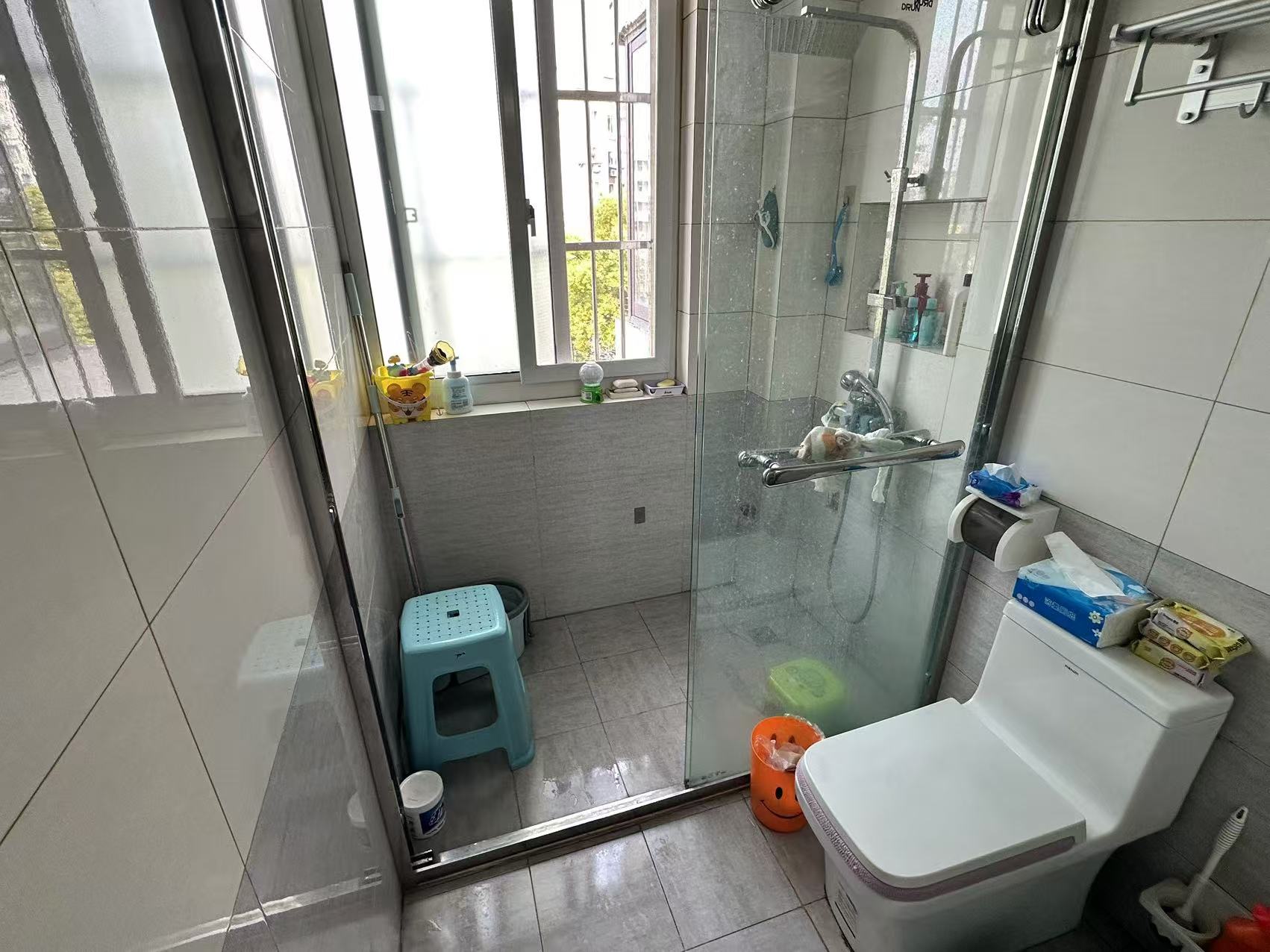 教育新村 2室2厅1卫 90m&sup2;