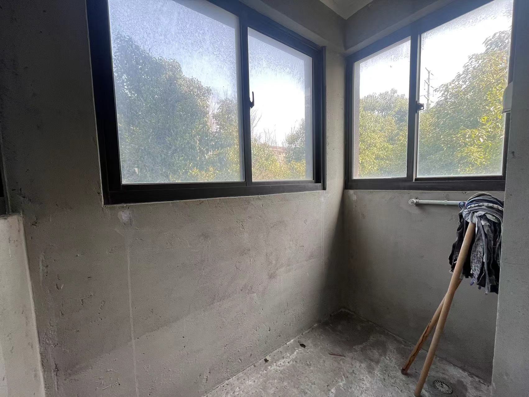 新城新苑 2室1厅1卫 80m&sup2;