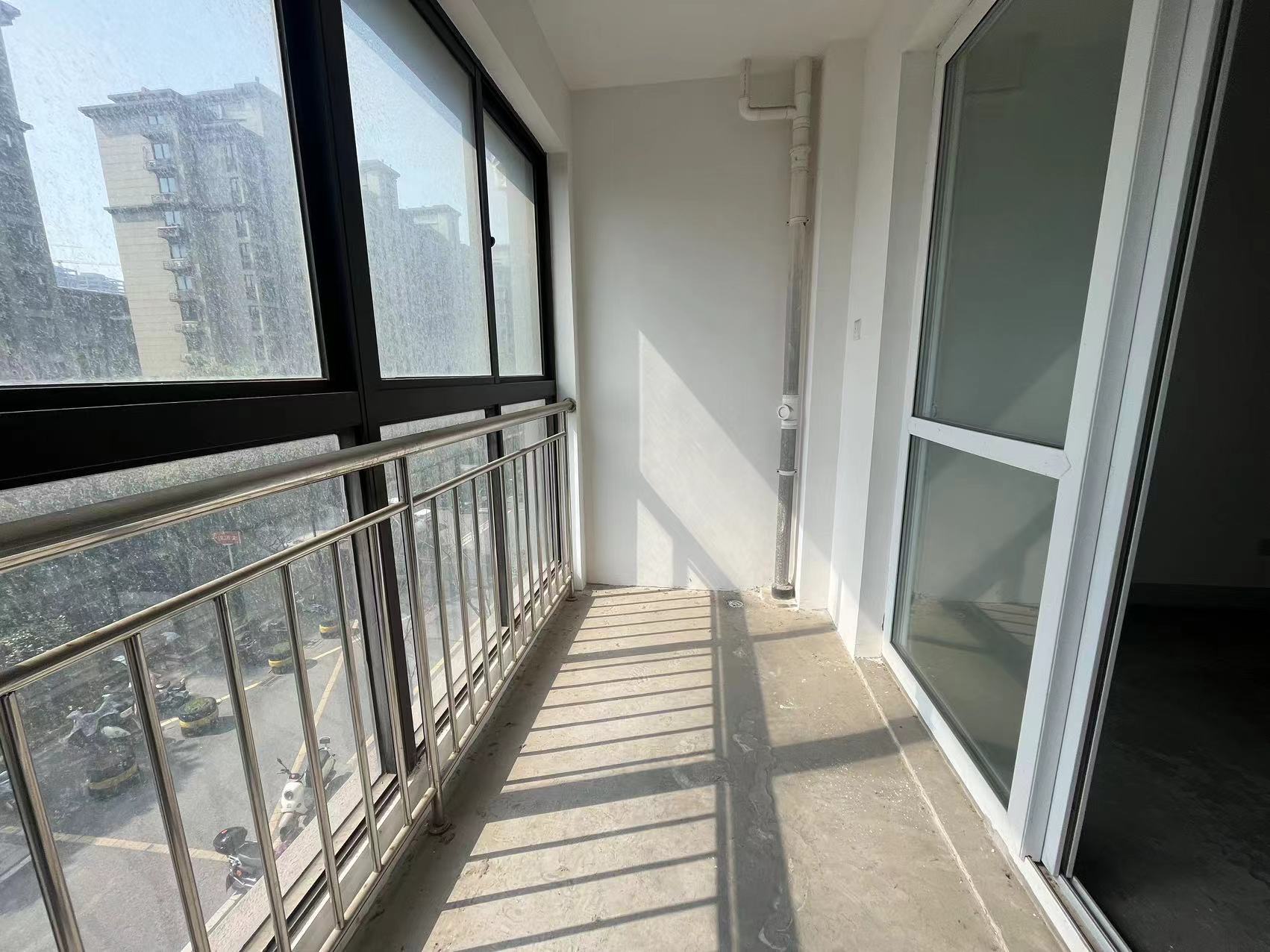 新城新苑 2室1厅1卫 80m²