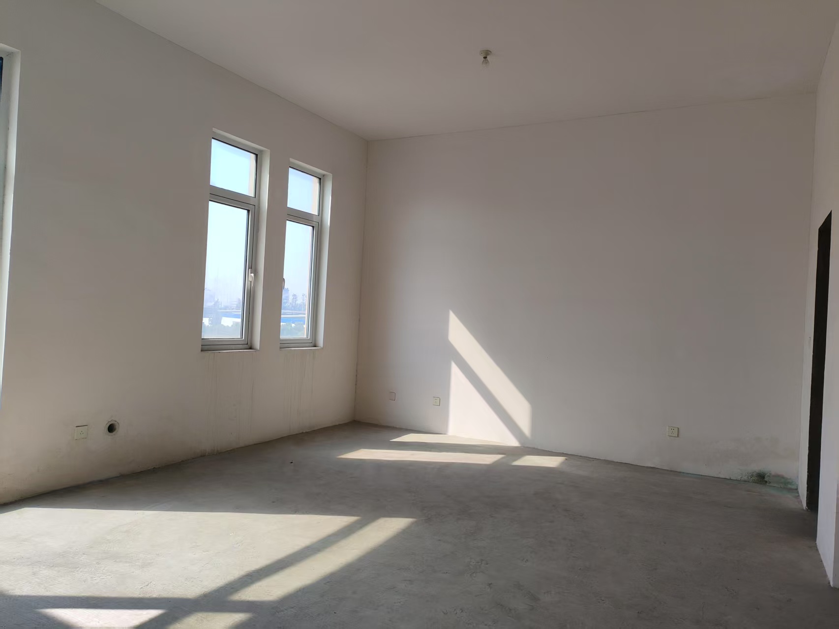 军山花园 6室2厅2卫 179m&sup2;