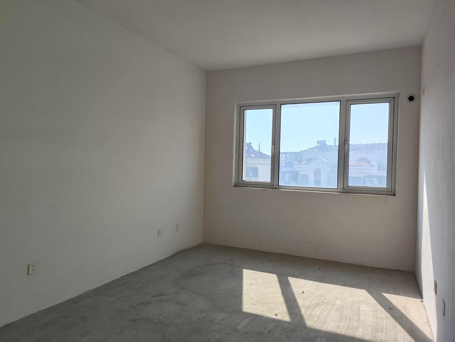 军山花园 6室2厅2卫 179m&sup2;