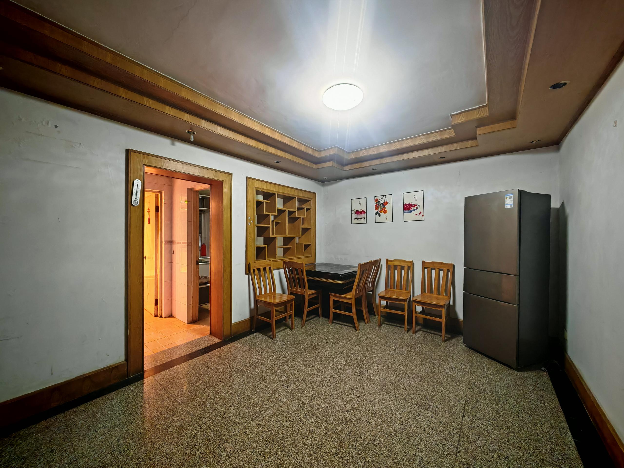 南通东苑小区 3室1厅1卫 97m²