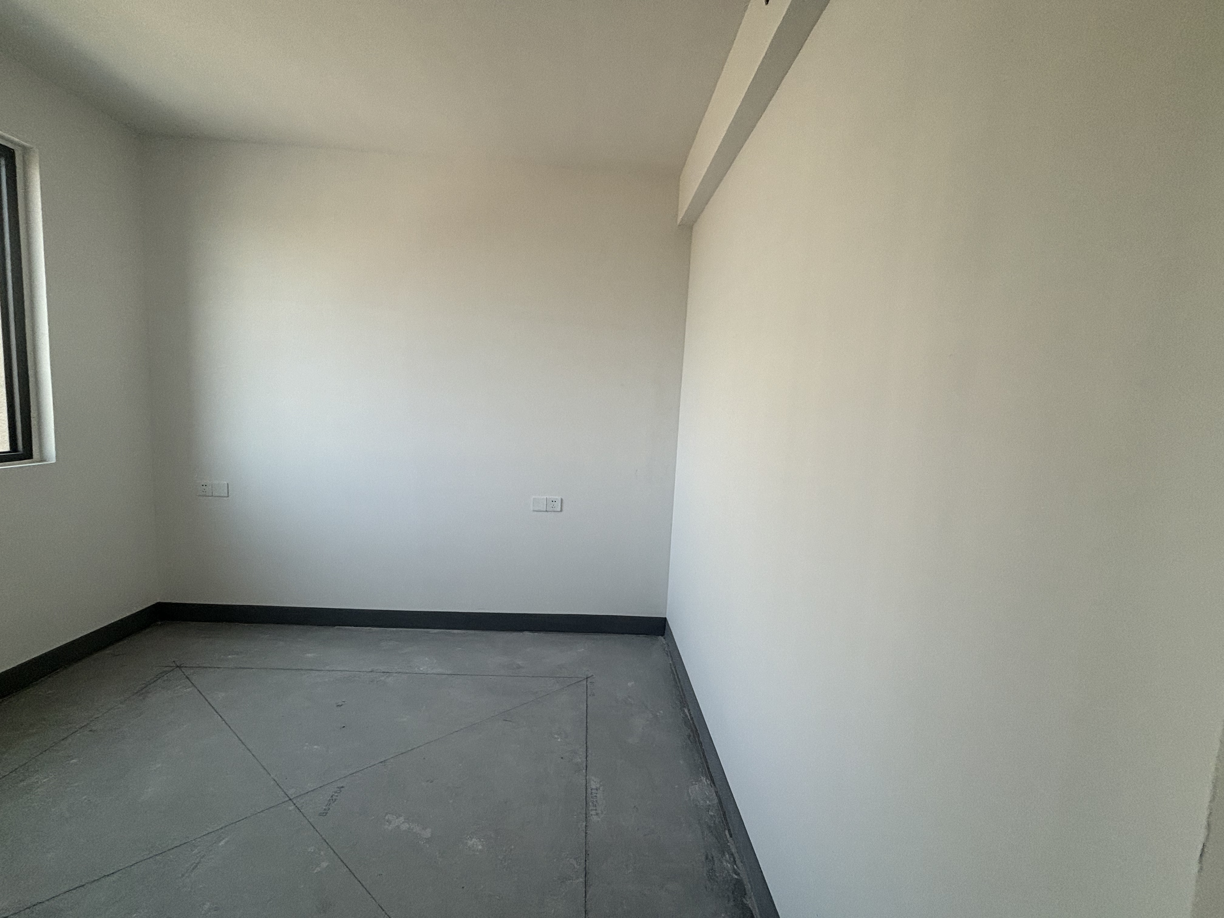 建发御珑湾 4室2厅2卫 143m²