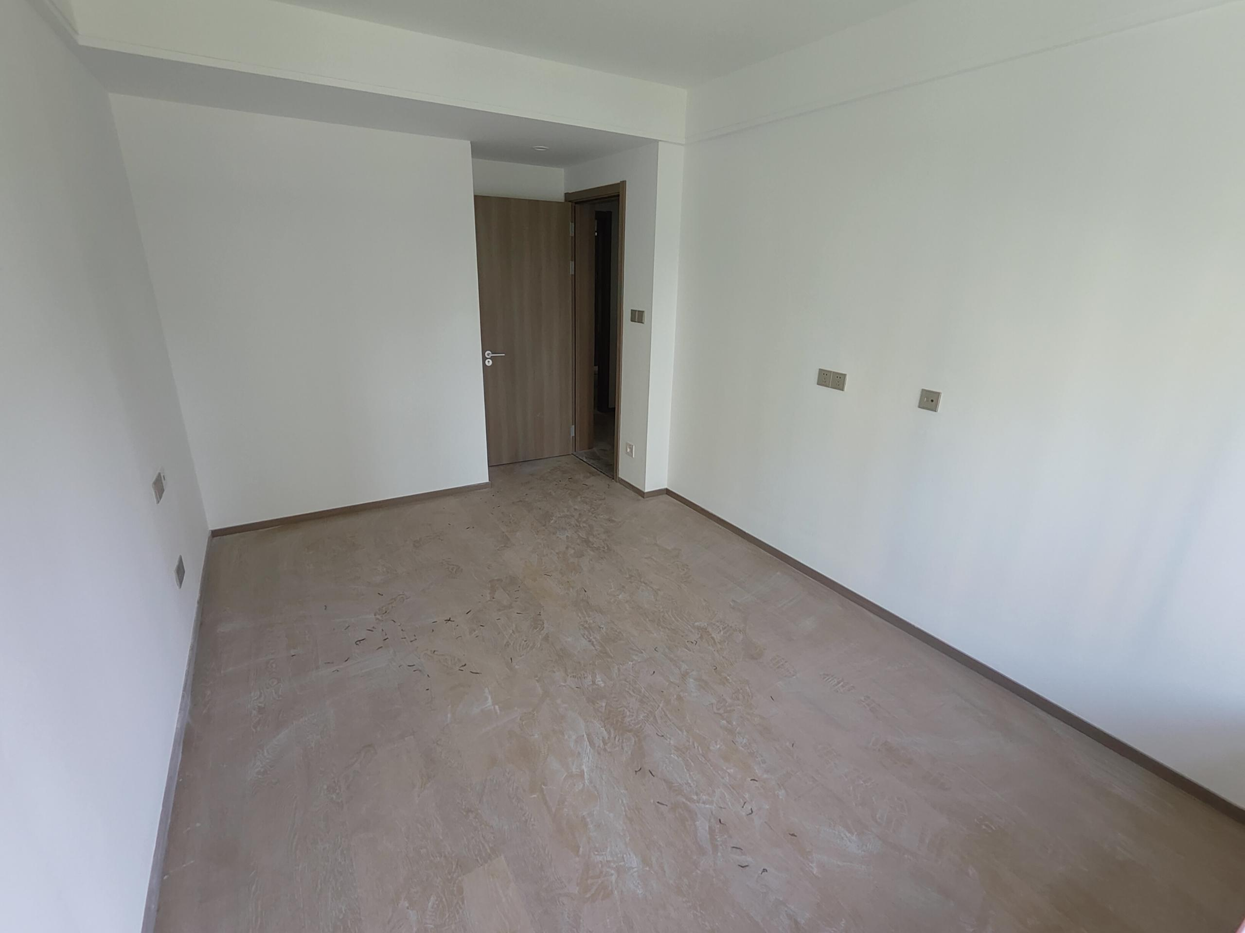 华禧铭苑 3室2厅1卫 102m&sup2;