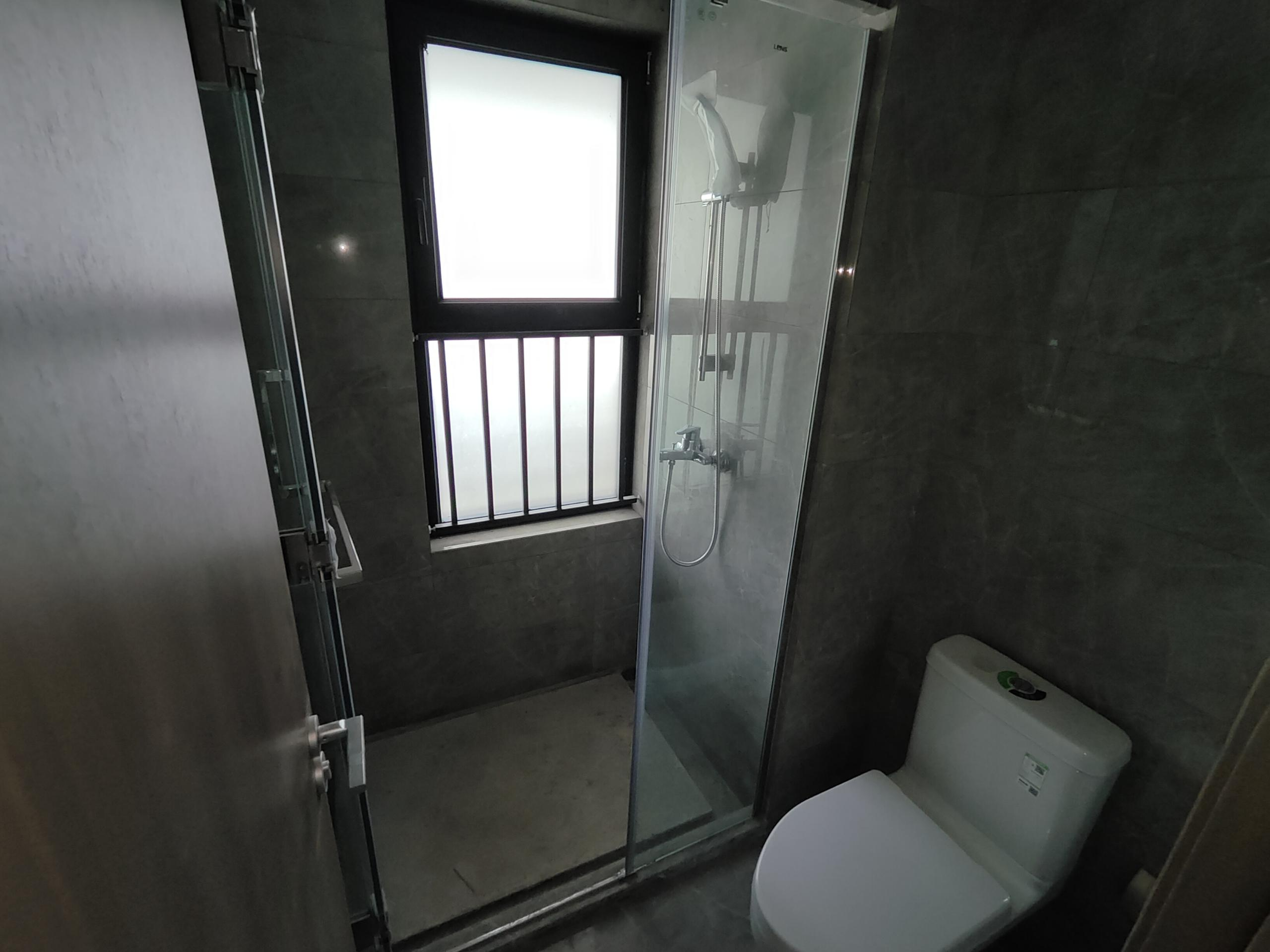 华禧铭苑 3室2厅1卫 102m&sup2;