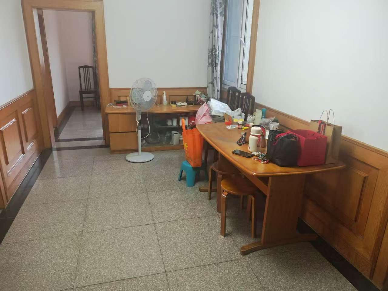 北濠桥东村 4室1厅1卫 102.00m²