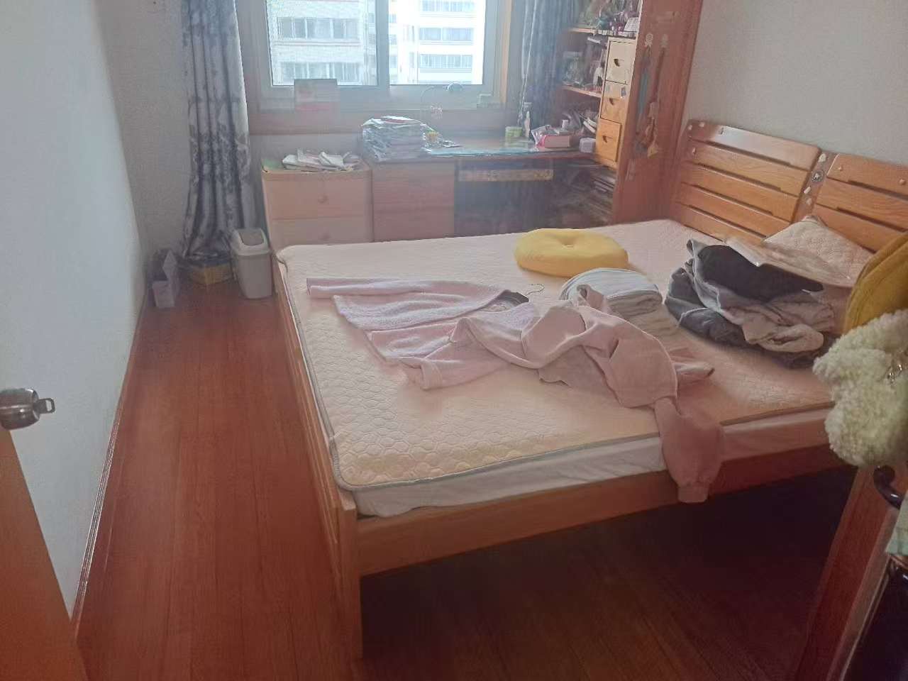 北濠桥东村 4室1厅1卫 102.00m&sup2;
