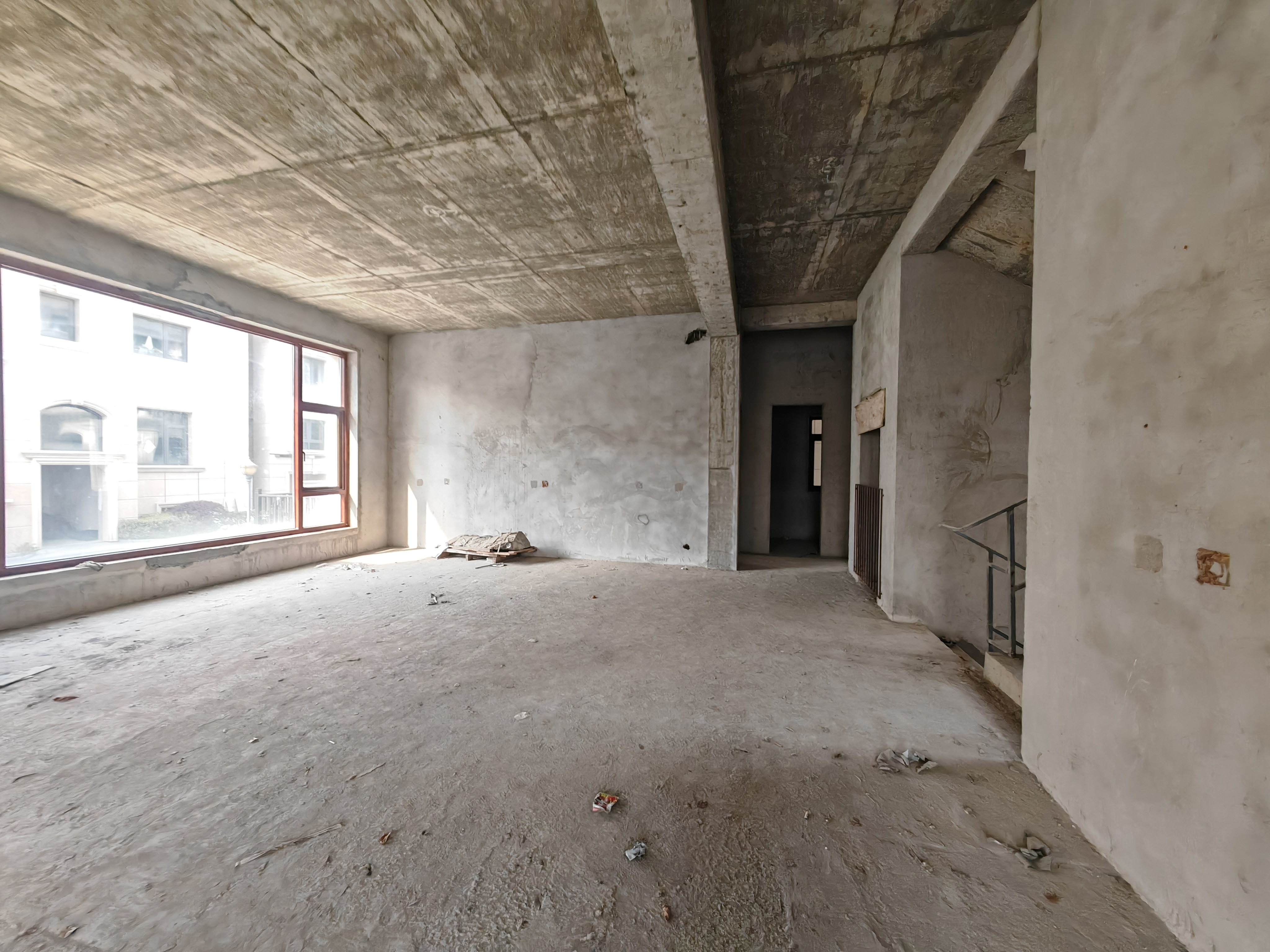 上善居西区 6室3厅3卫 698m&sup2;