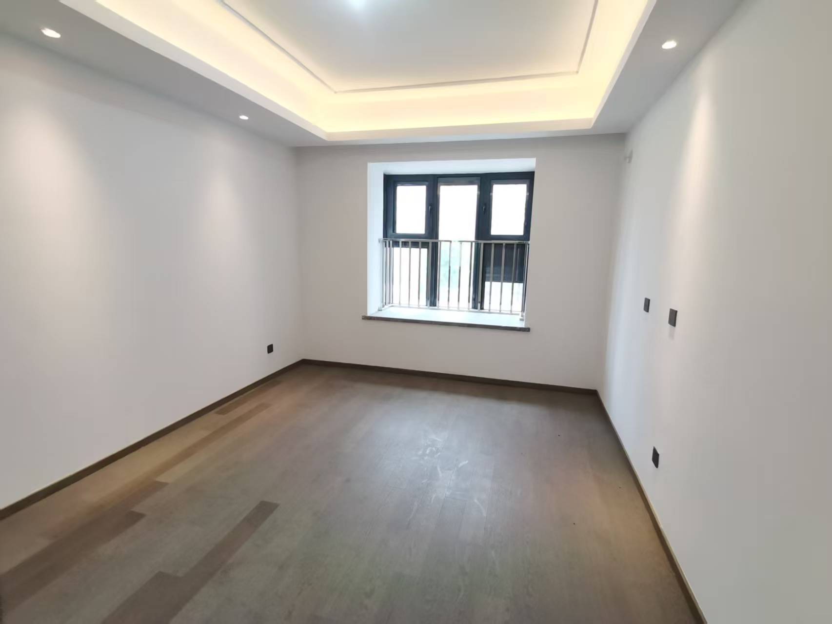 都会沁园 4室2厅2卫 149.9m&sup2;