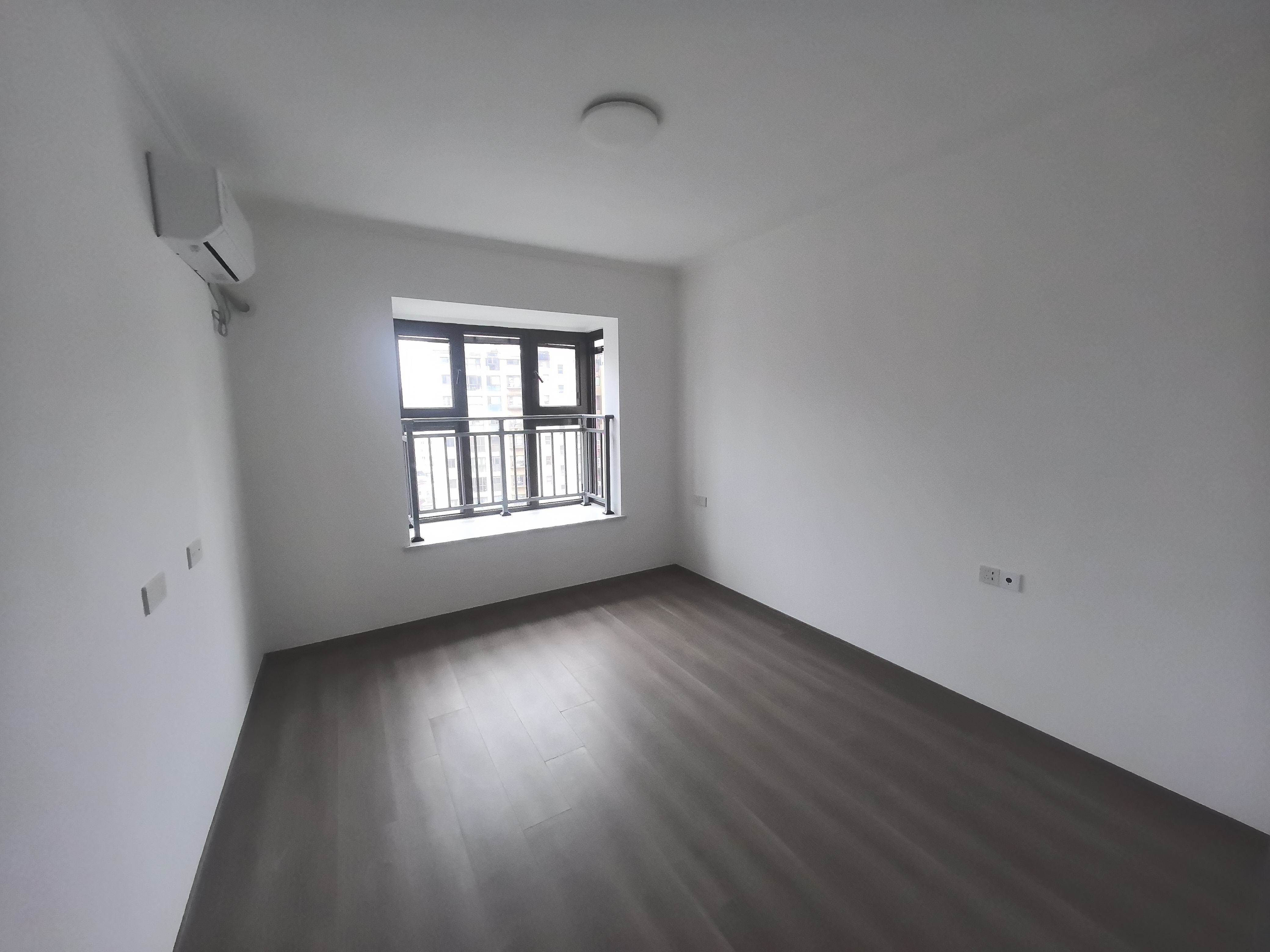 尚海湾 2室2厅2卫 108.00m&sup2;