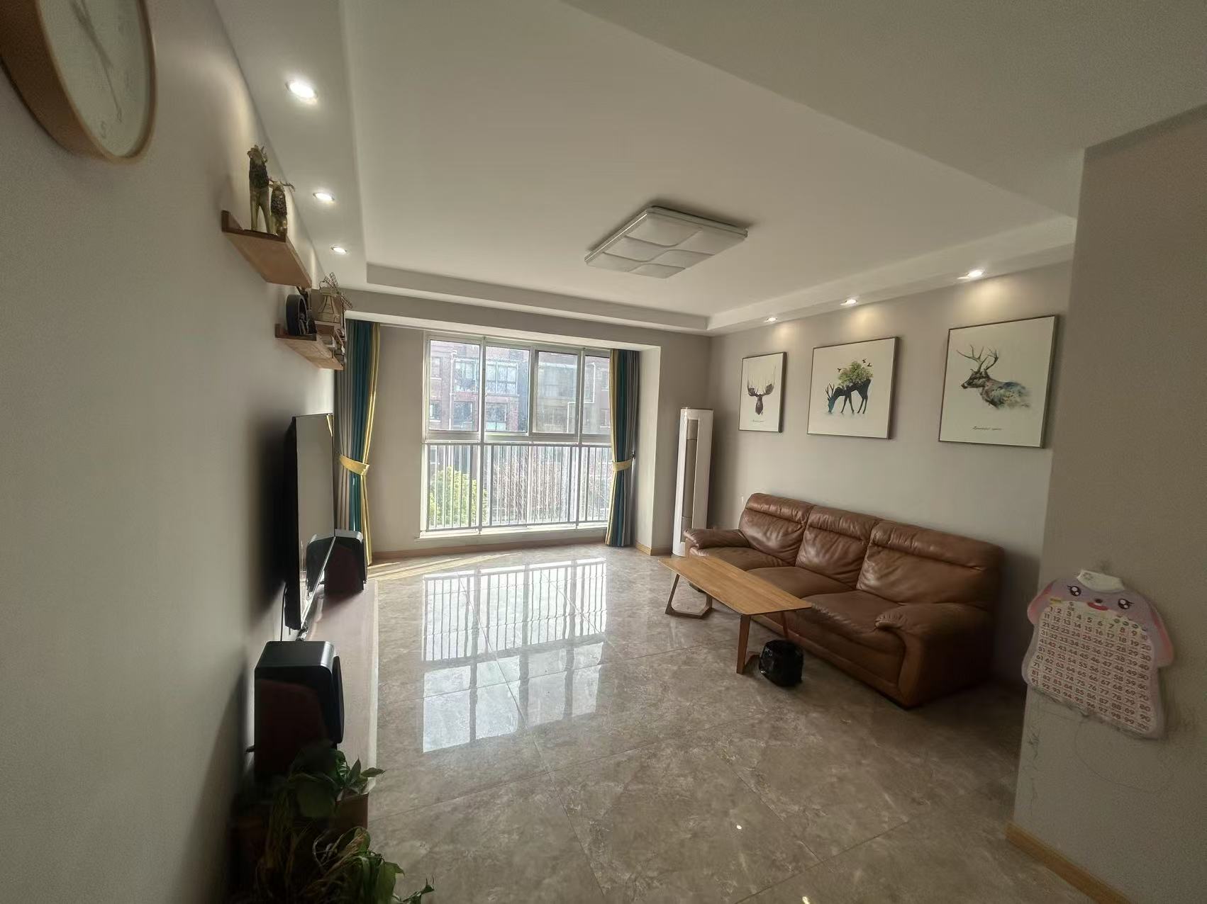 世茂公元 4室2厅2卫 127.38m²