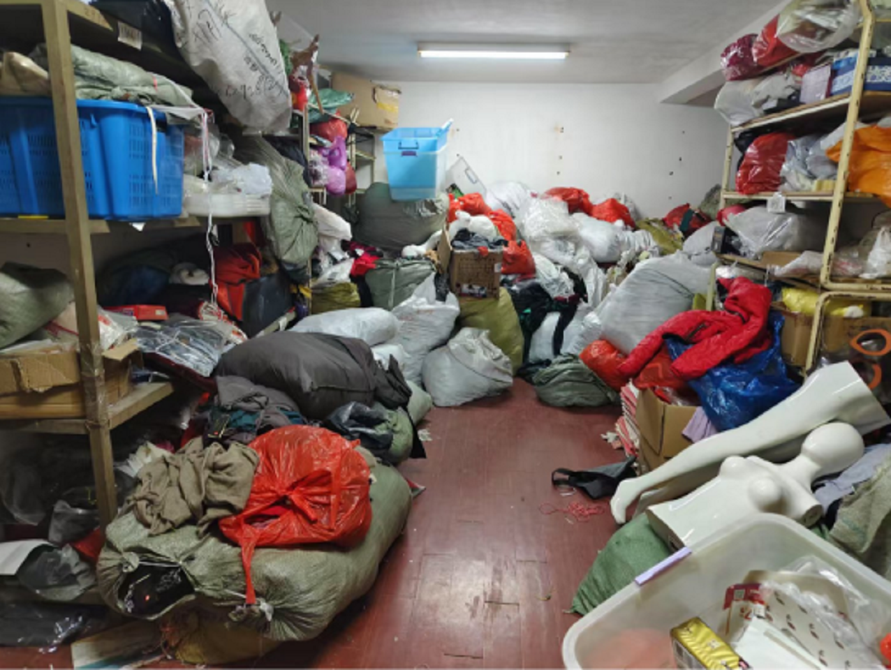 虹桥新苑东区 2室2厅1卫 106.96m&sup2;